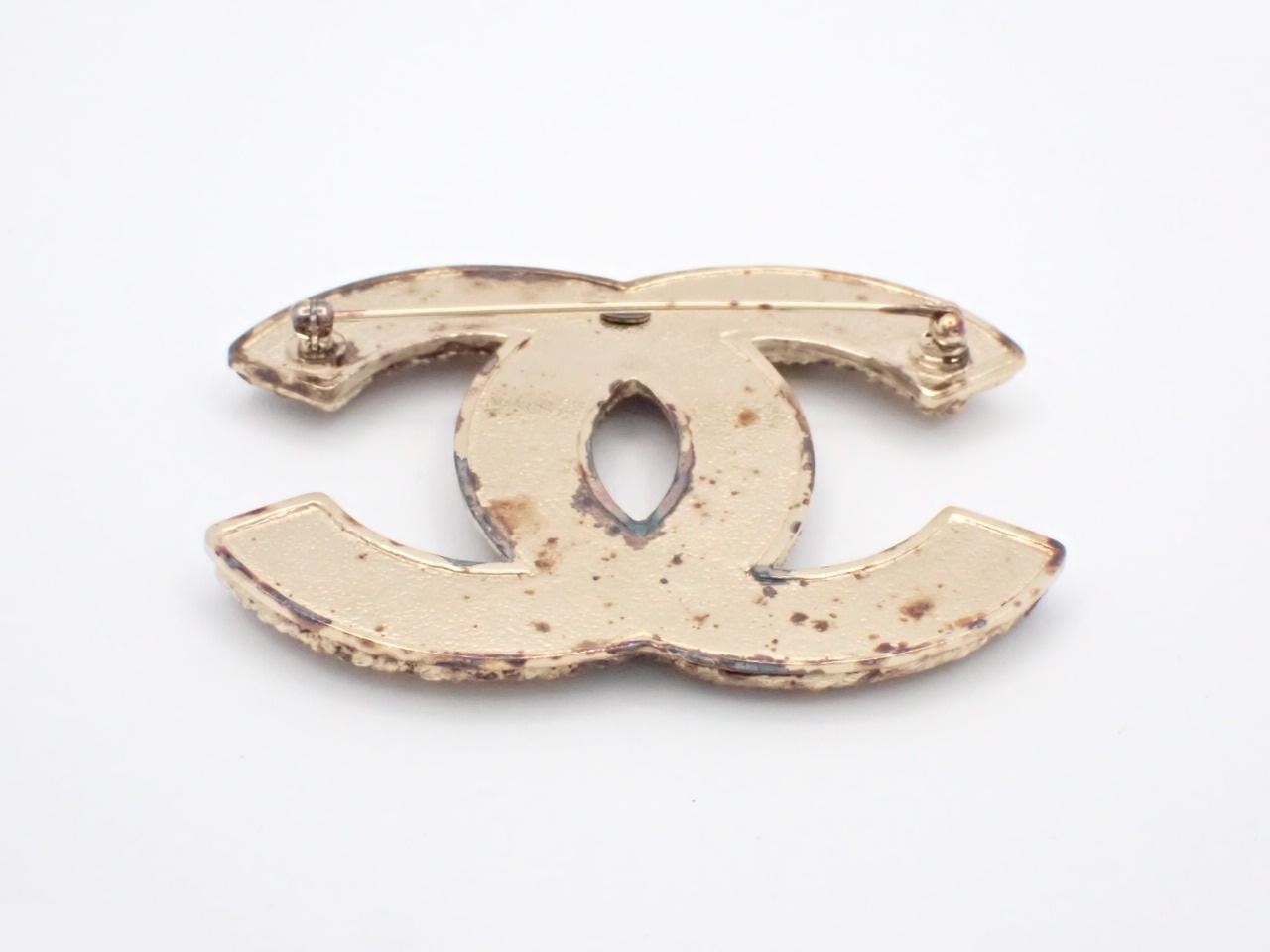 Brooch, Pendant Top, Charm 10A — view 2