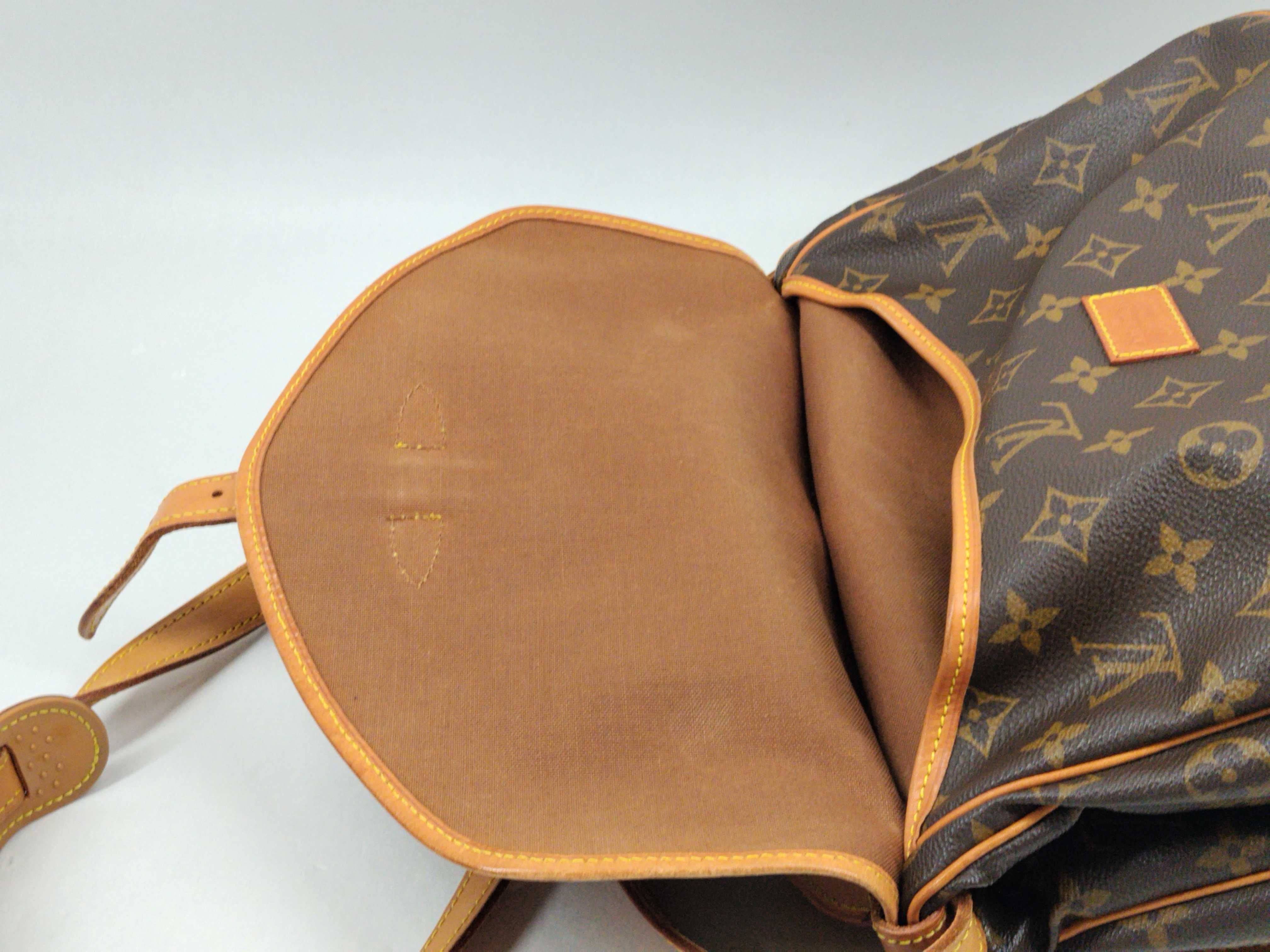 Monogram M42256 Saumur 30 Shoulder Bag — view 11