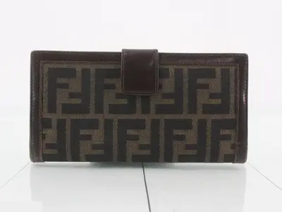 Zucca long wallet with double snap closure
