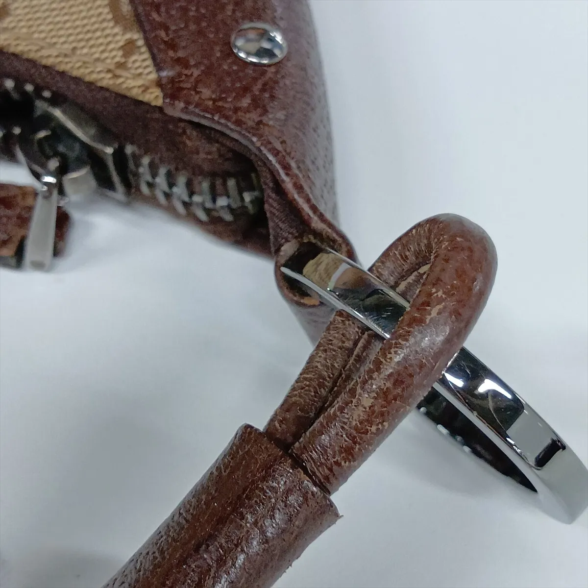 GG Canvas Shoulder Bag, Beige x Brown, 115003 — view 11