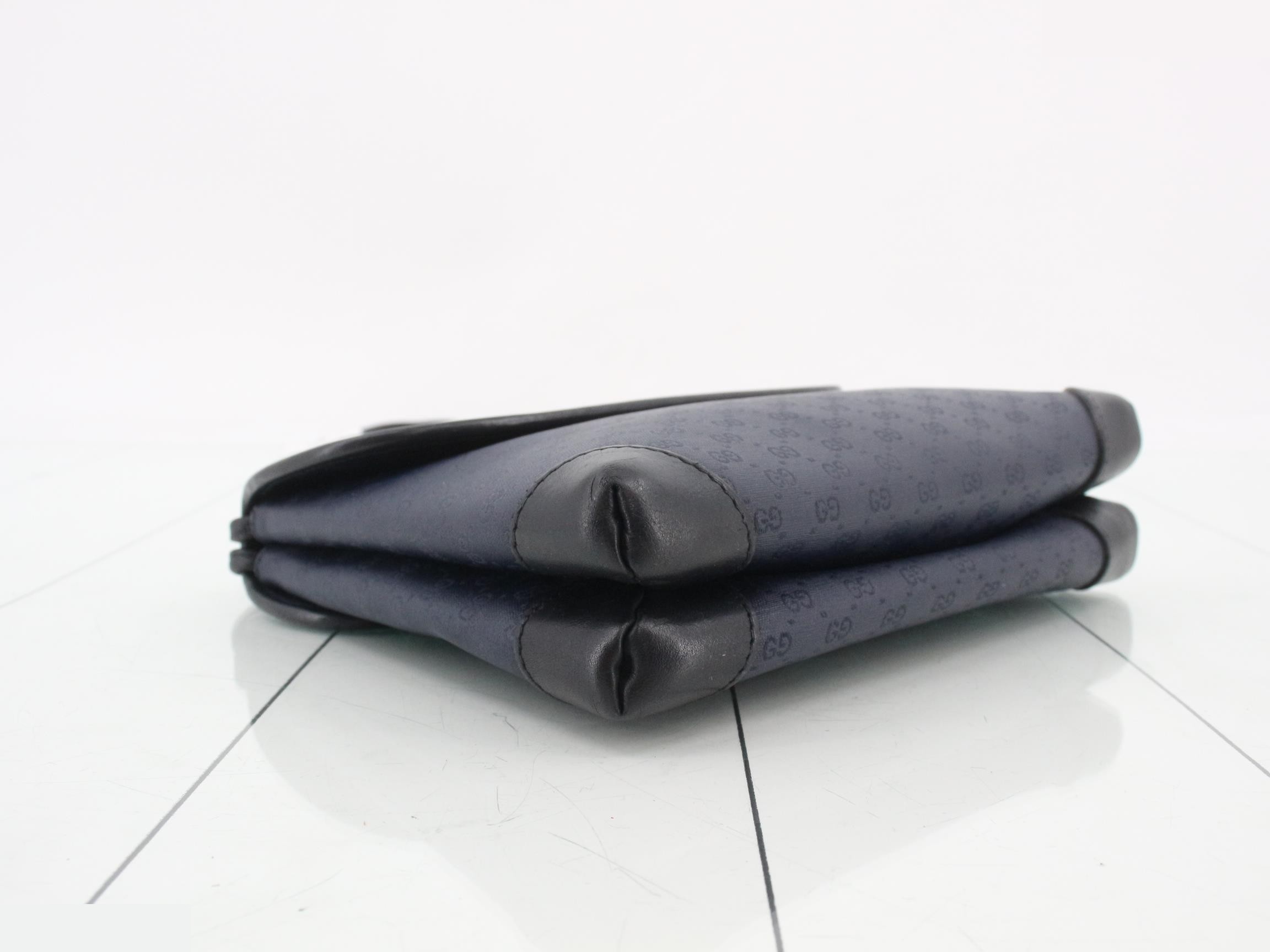 GG Canvas (Bag) - Shoulder Bag — view 5