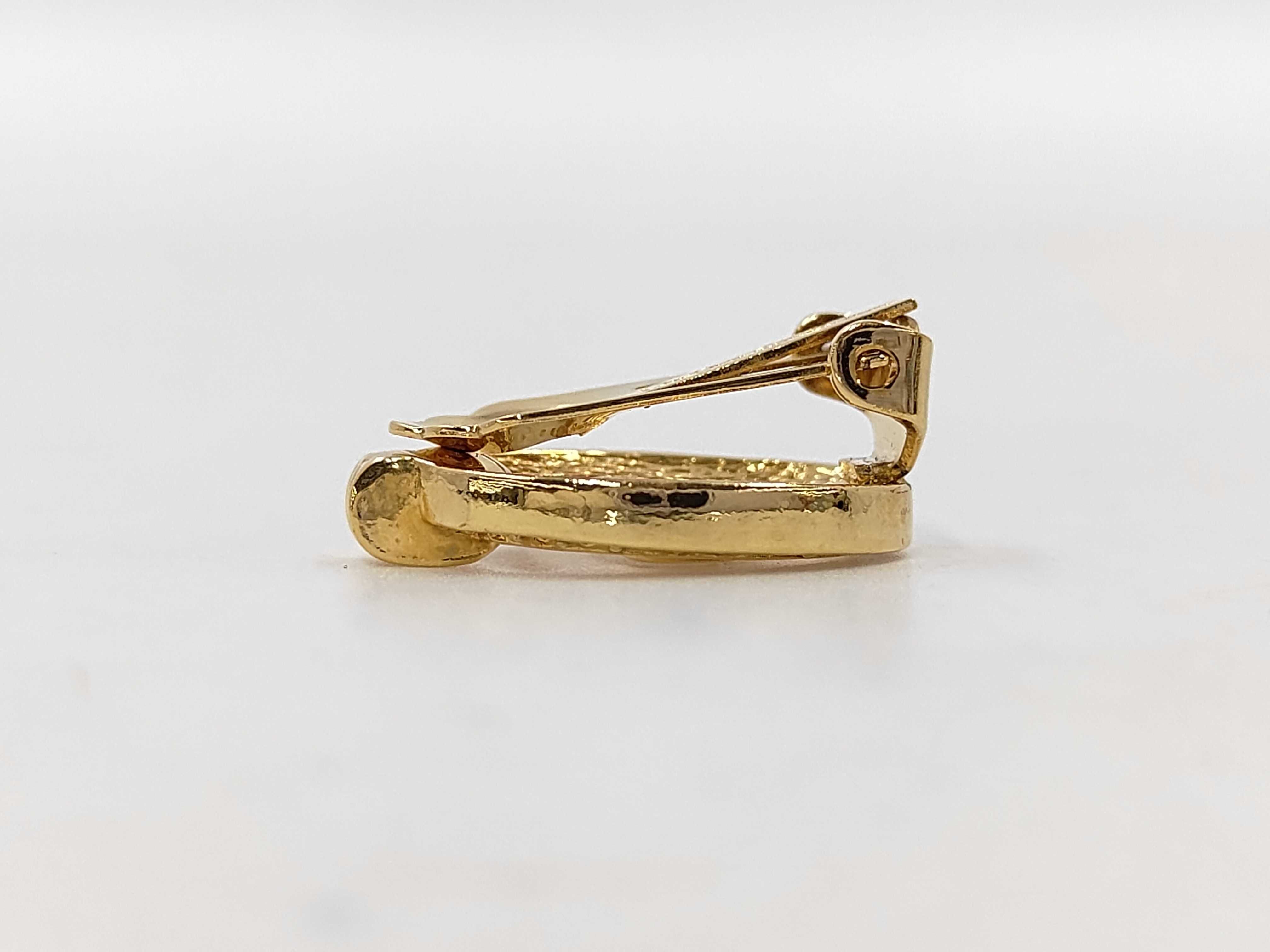 Oval CD Stone Gold YG Earrings — view 2