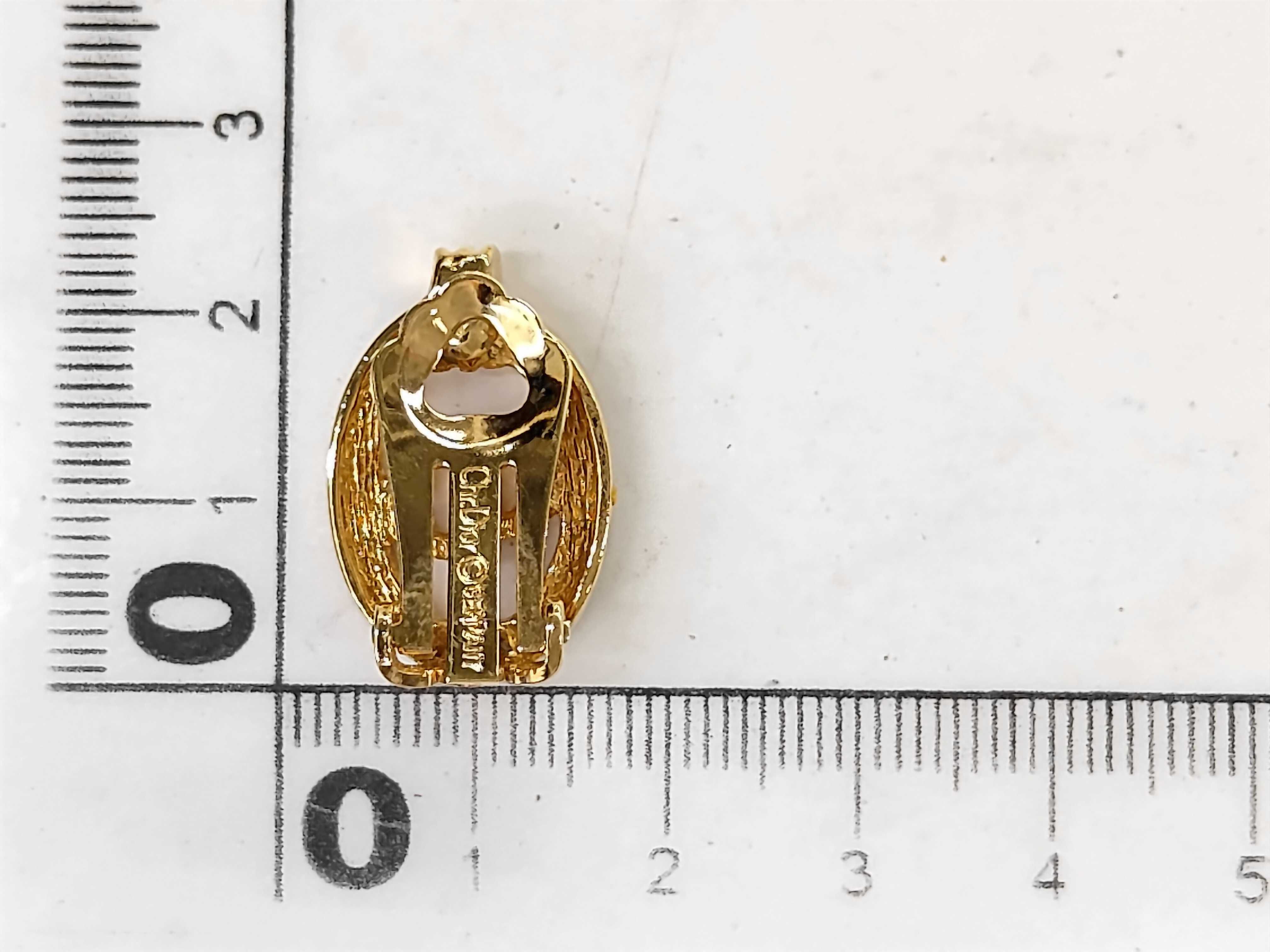 Oval CD Stone Gold YG Earrings — view 6