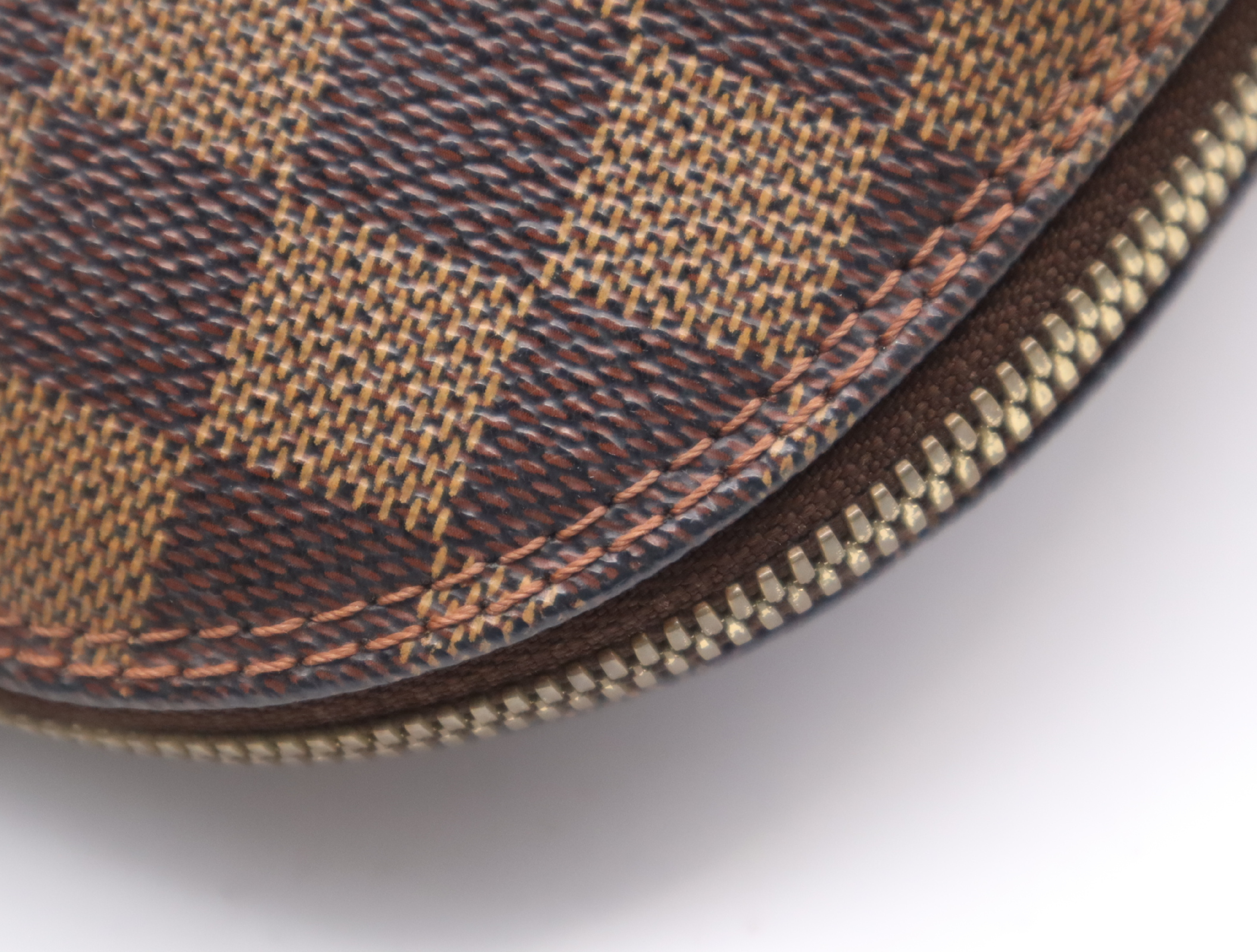 N53151 Damier Alma PM Handbag — view 11