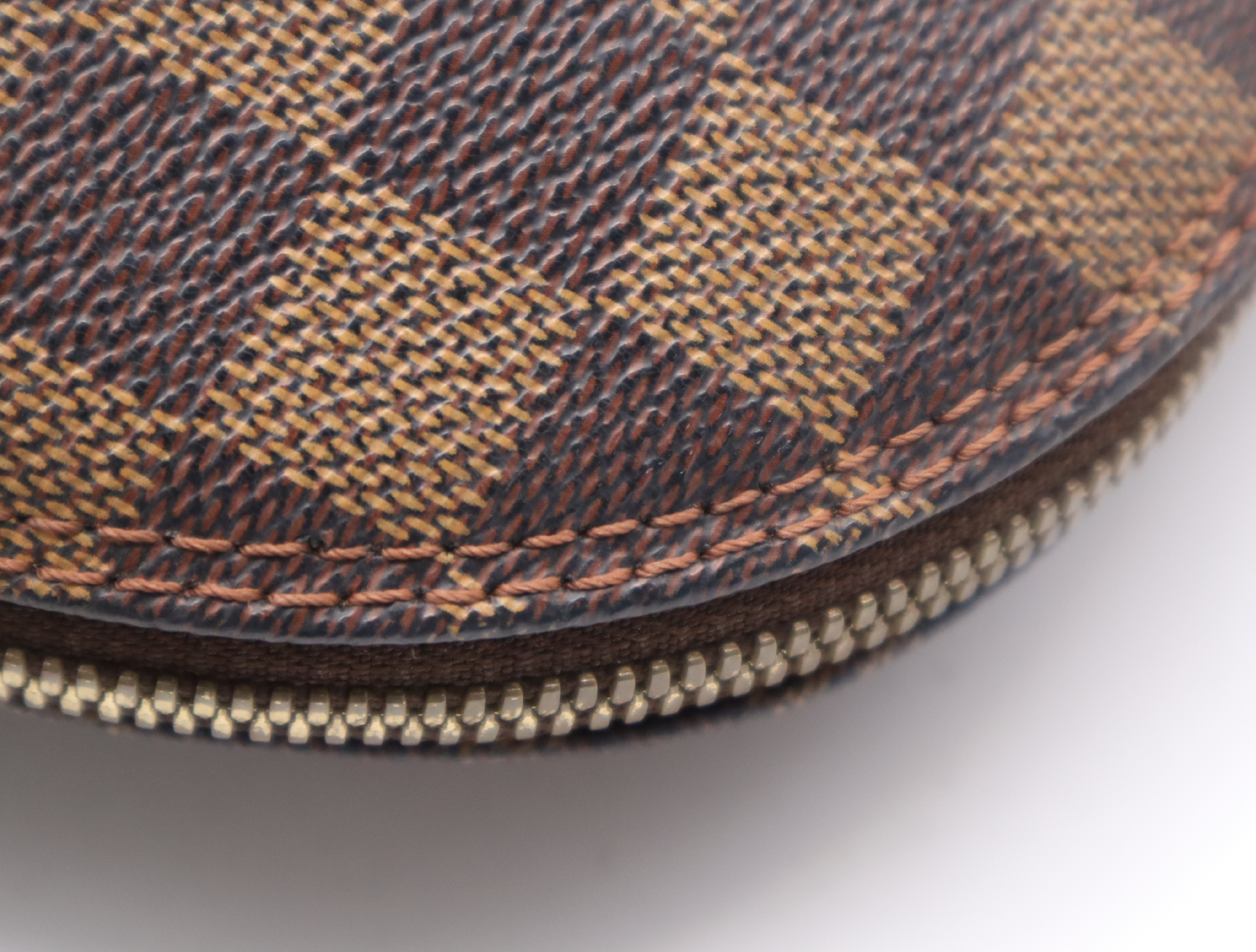 N53151 Damier Alma PM Handbag — view 8