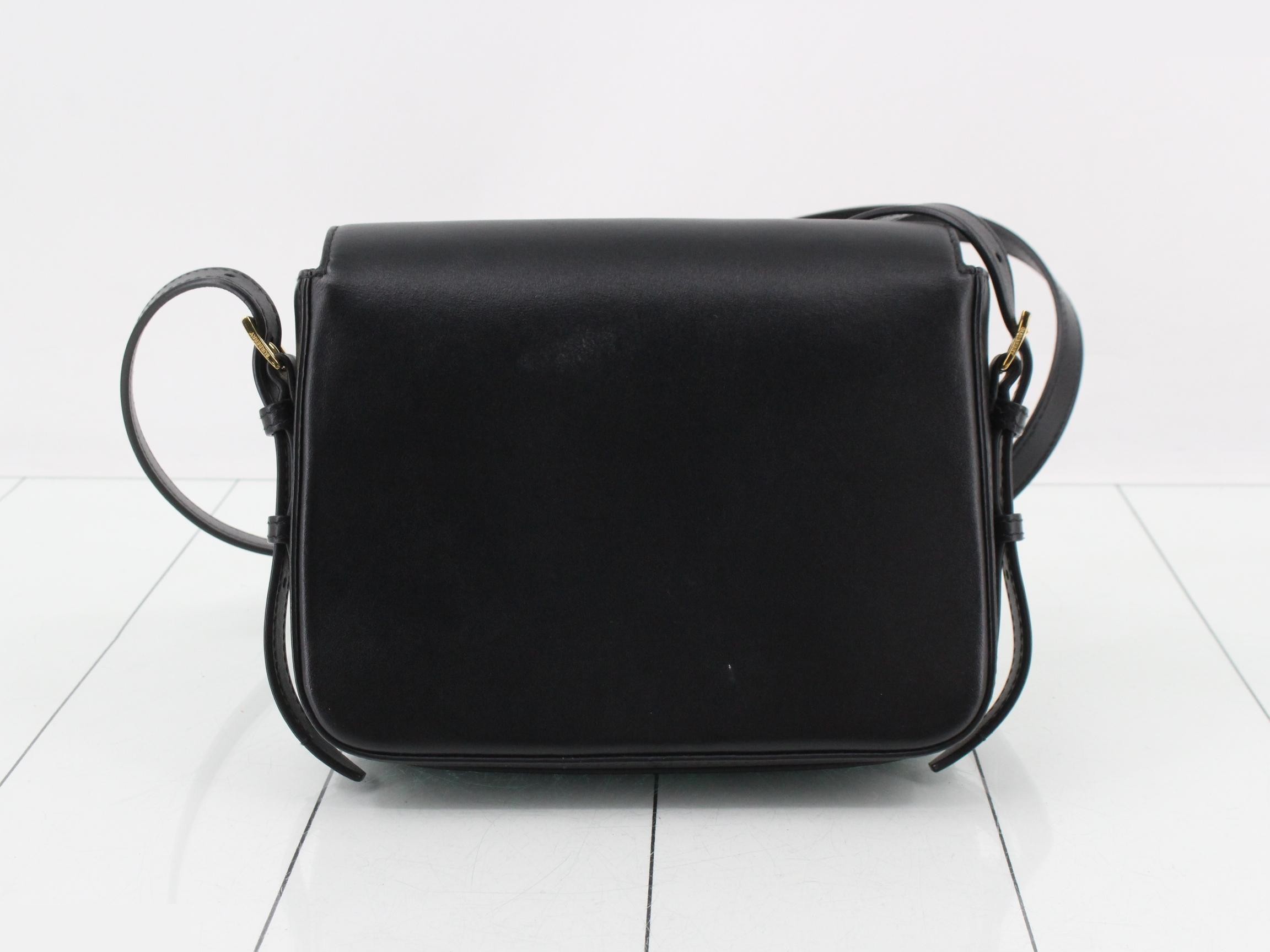 Other lines: Bags & Shoulder Bags, Calf Leather — view 2