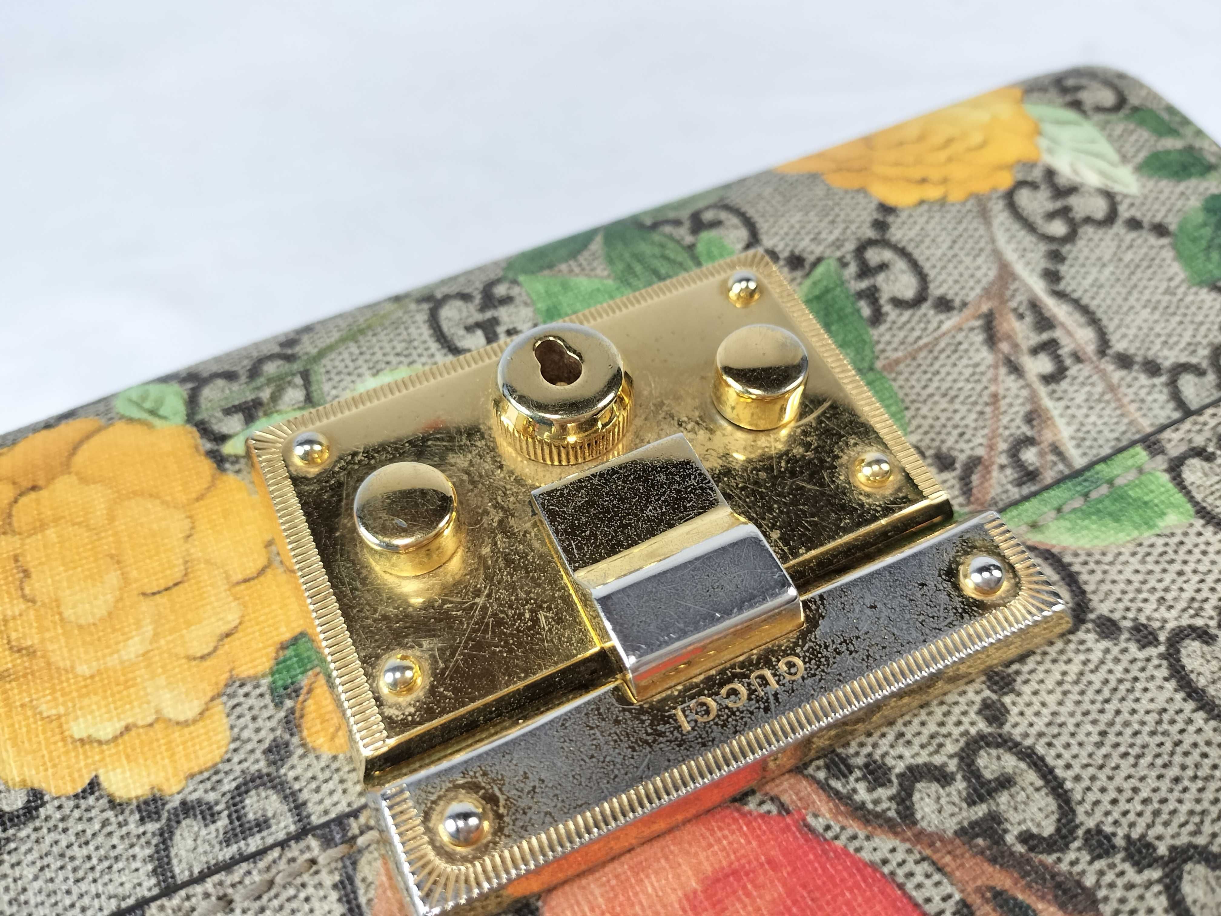 GG Supreme Gucci Padlock Small GG Supreme Floral Bird Pattern Shoulder Bag — view 15