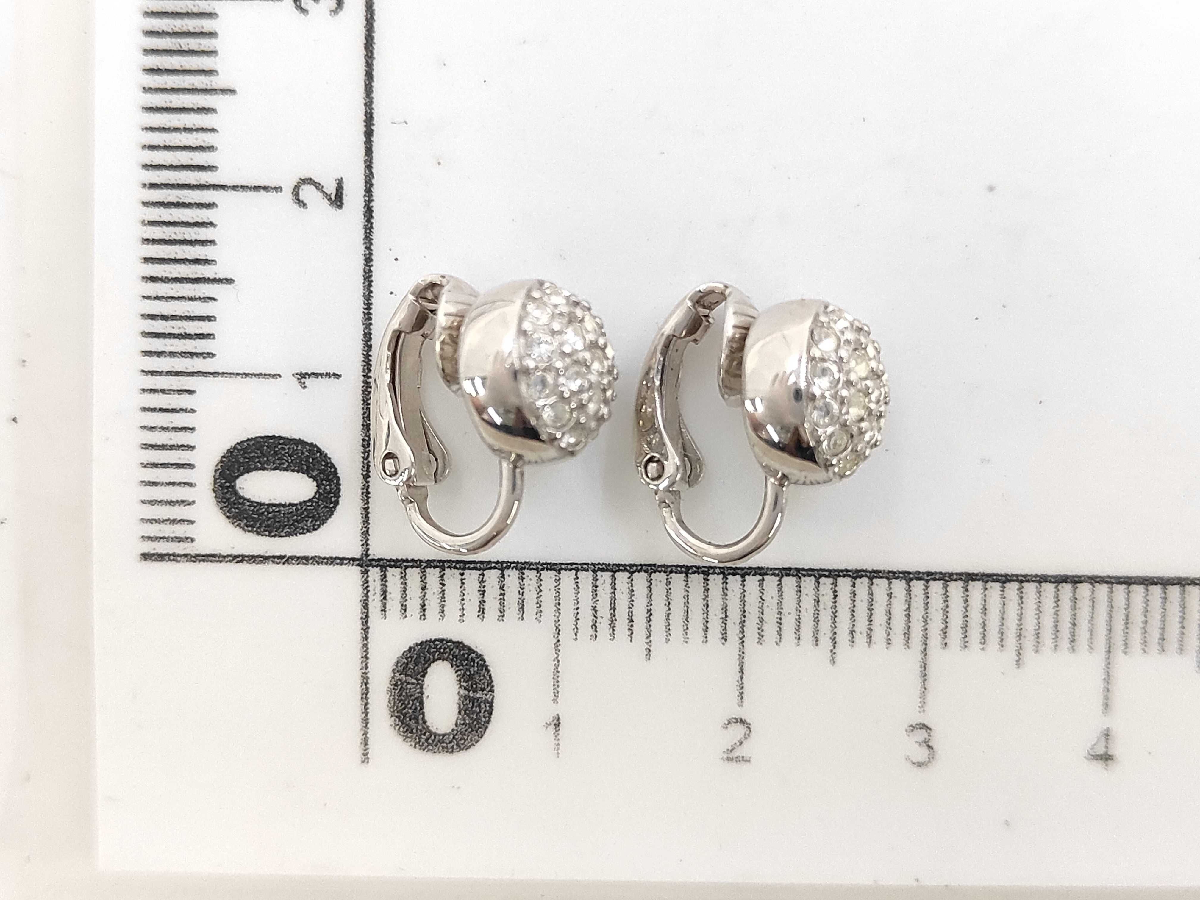 earrings — view 2