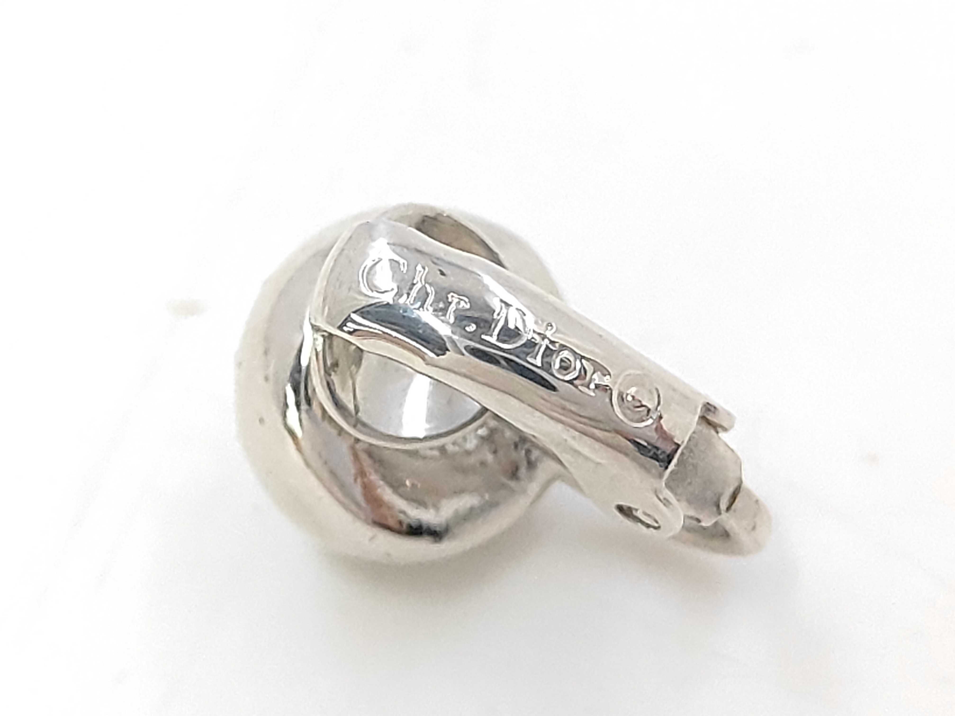 earrings — view 6