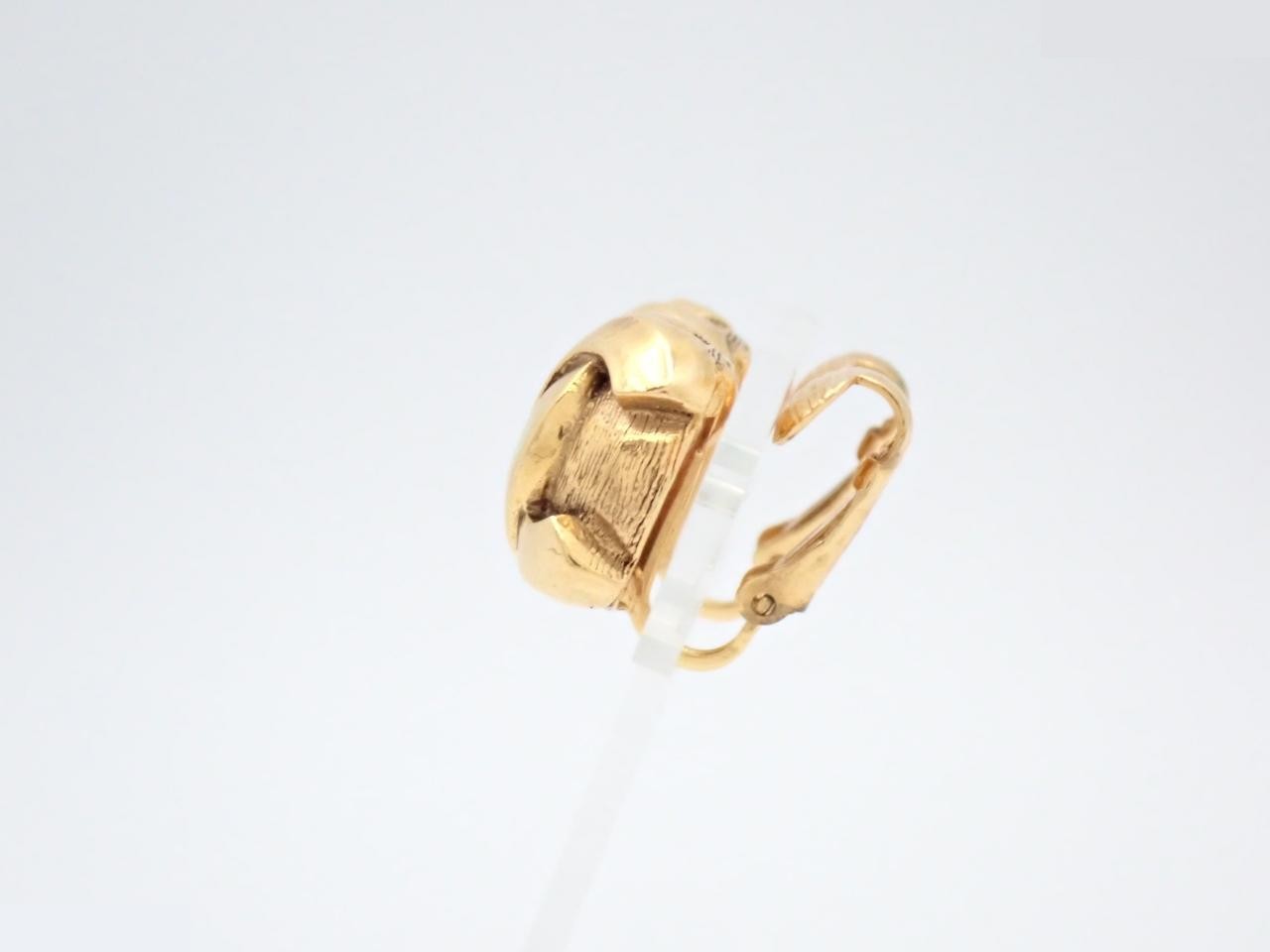 Earrings with Coco Mark design, gold. — view 3