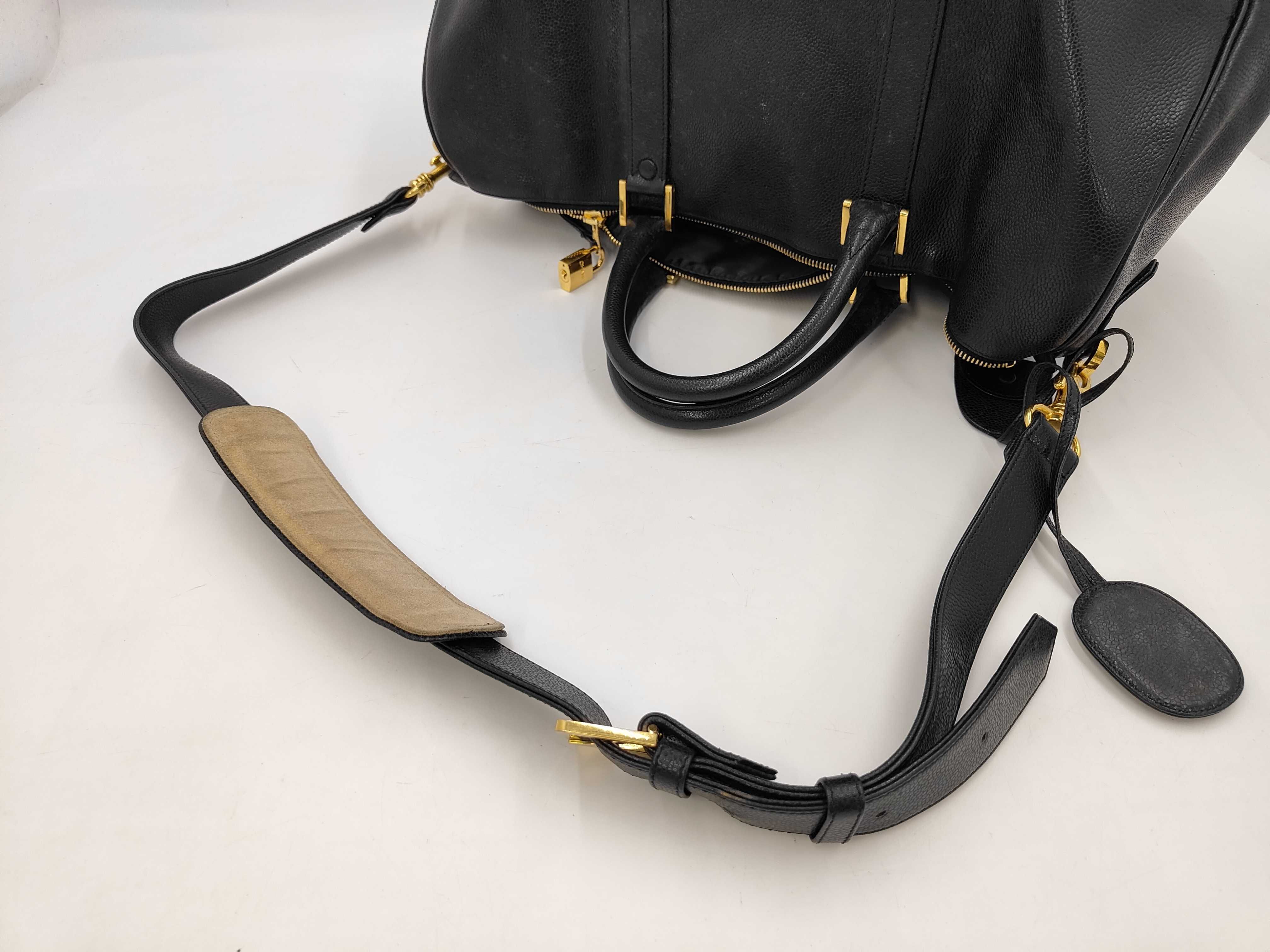 Boston bag, black caviar leather bag — view 5