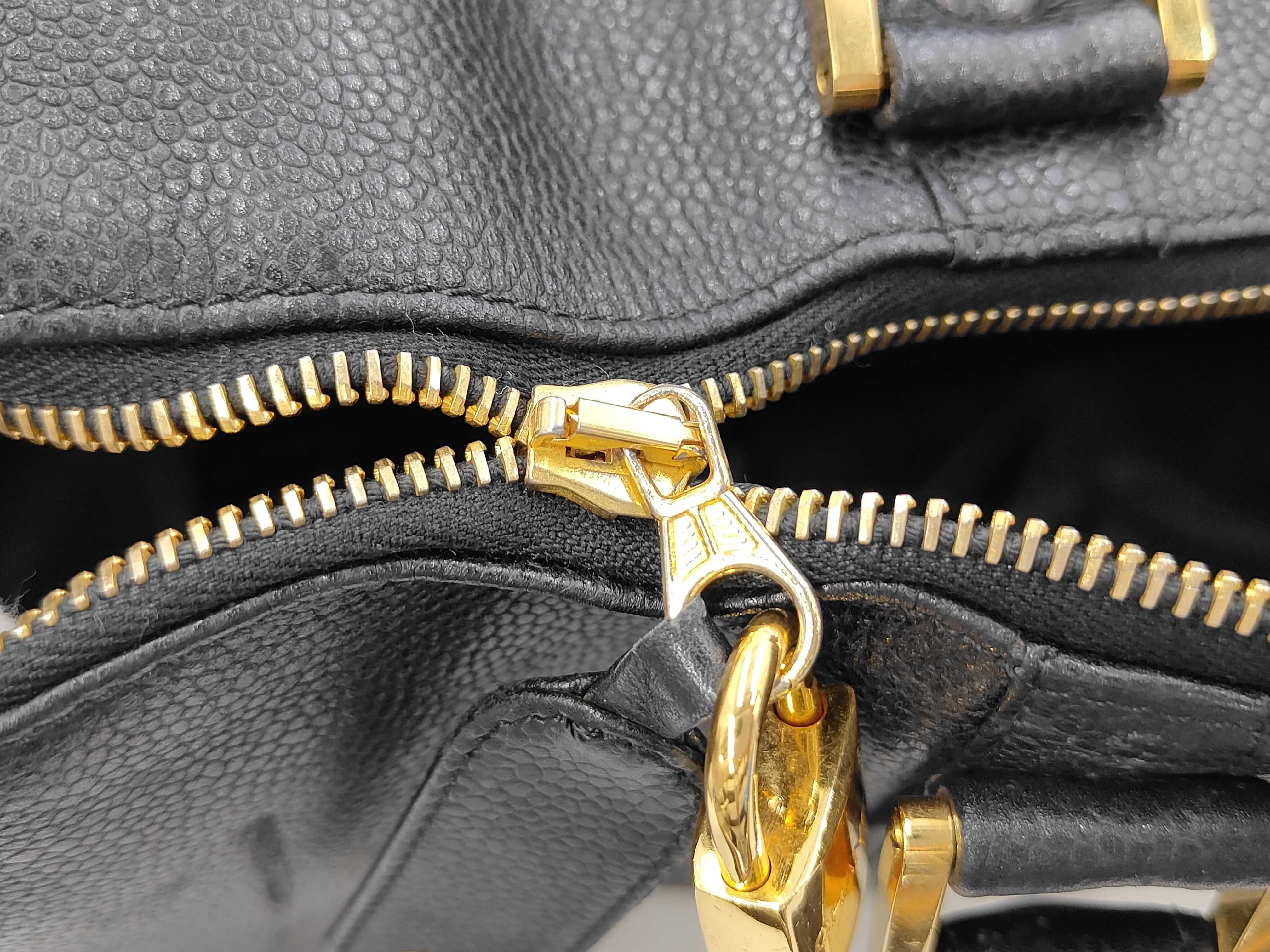 Boston bag, black caviar leather bag — view 7