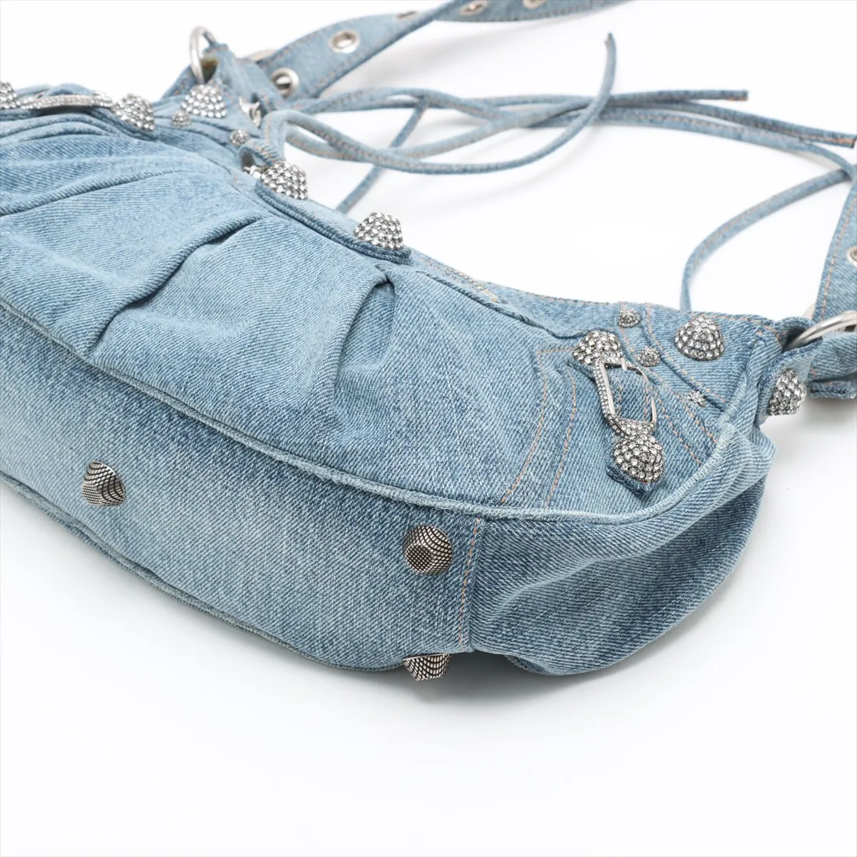 le cagoul denim shoulder bag blue 671307 with mirror — view 3