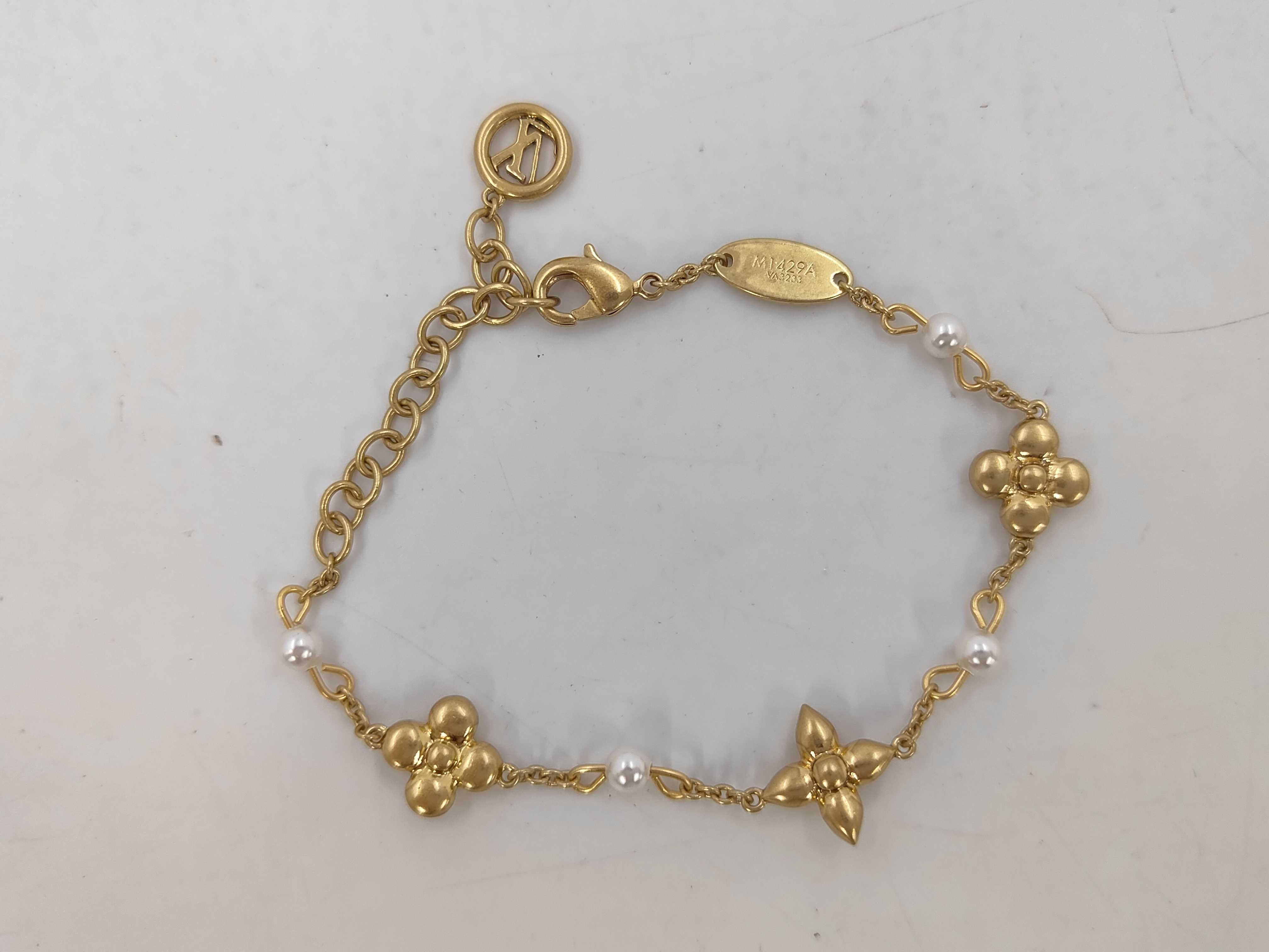 Monogram Flower Bracelet (Bracelet/Bangle) — view 2