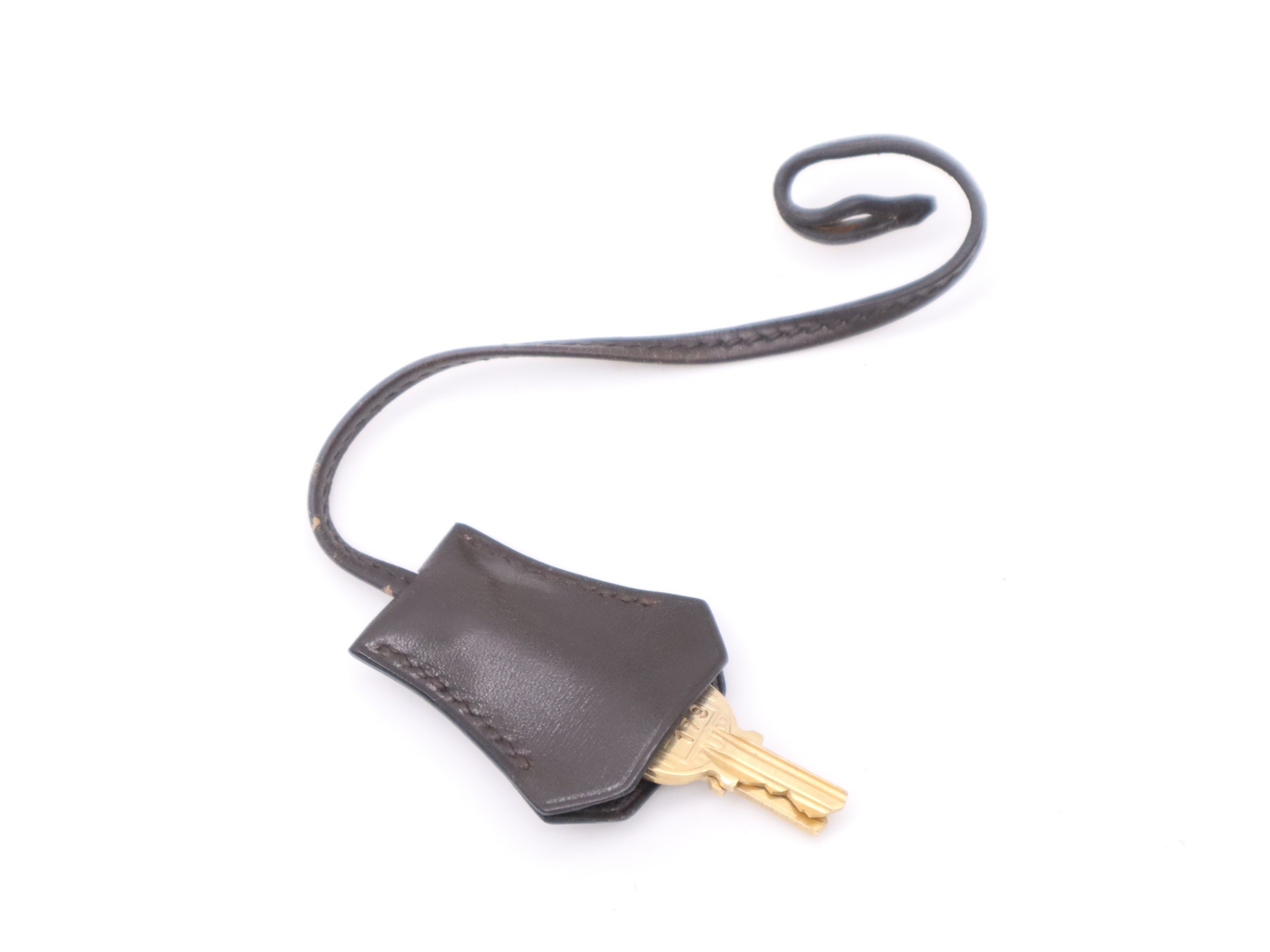 Leather Kelly 32 2-way handbag, dark brown, gold hardware, shoulder strap. — view 9