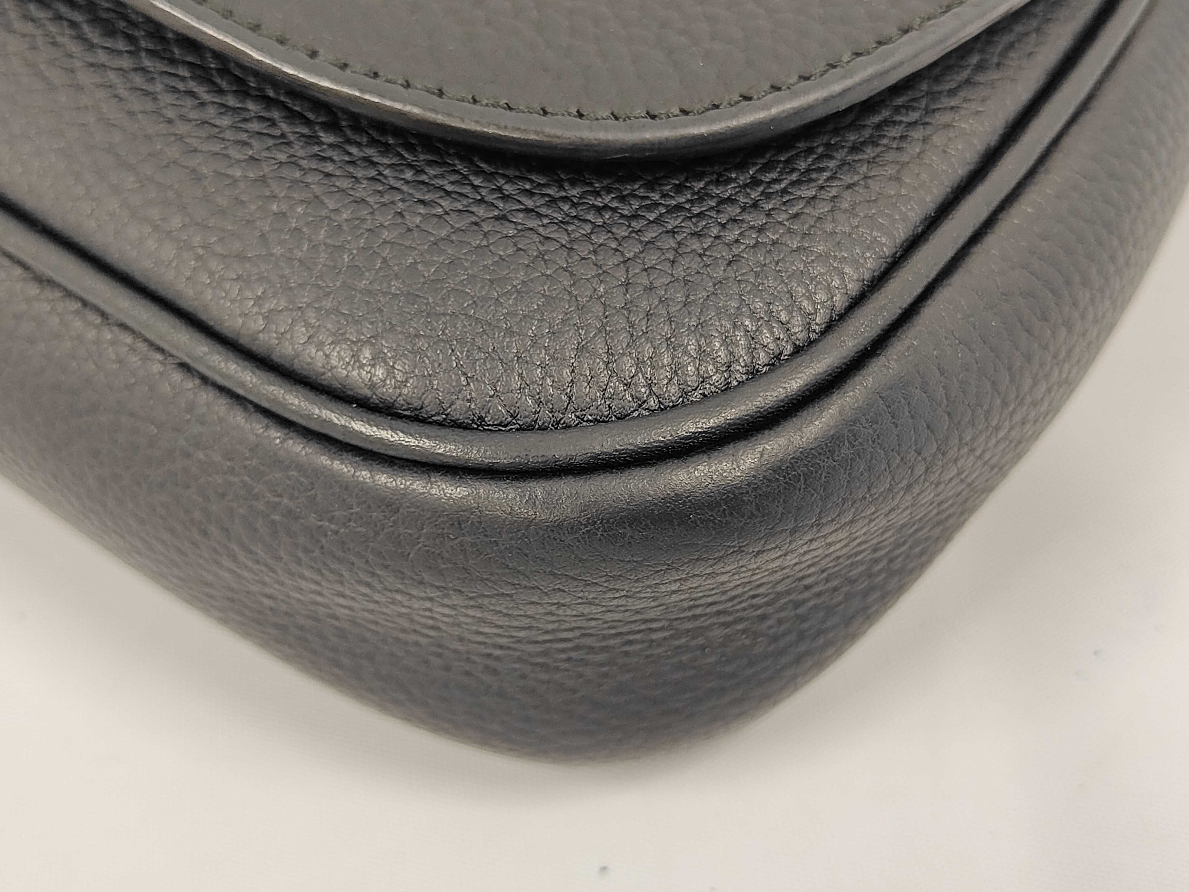Soho Tassel Chain Shoulder Bag — view 4