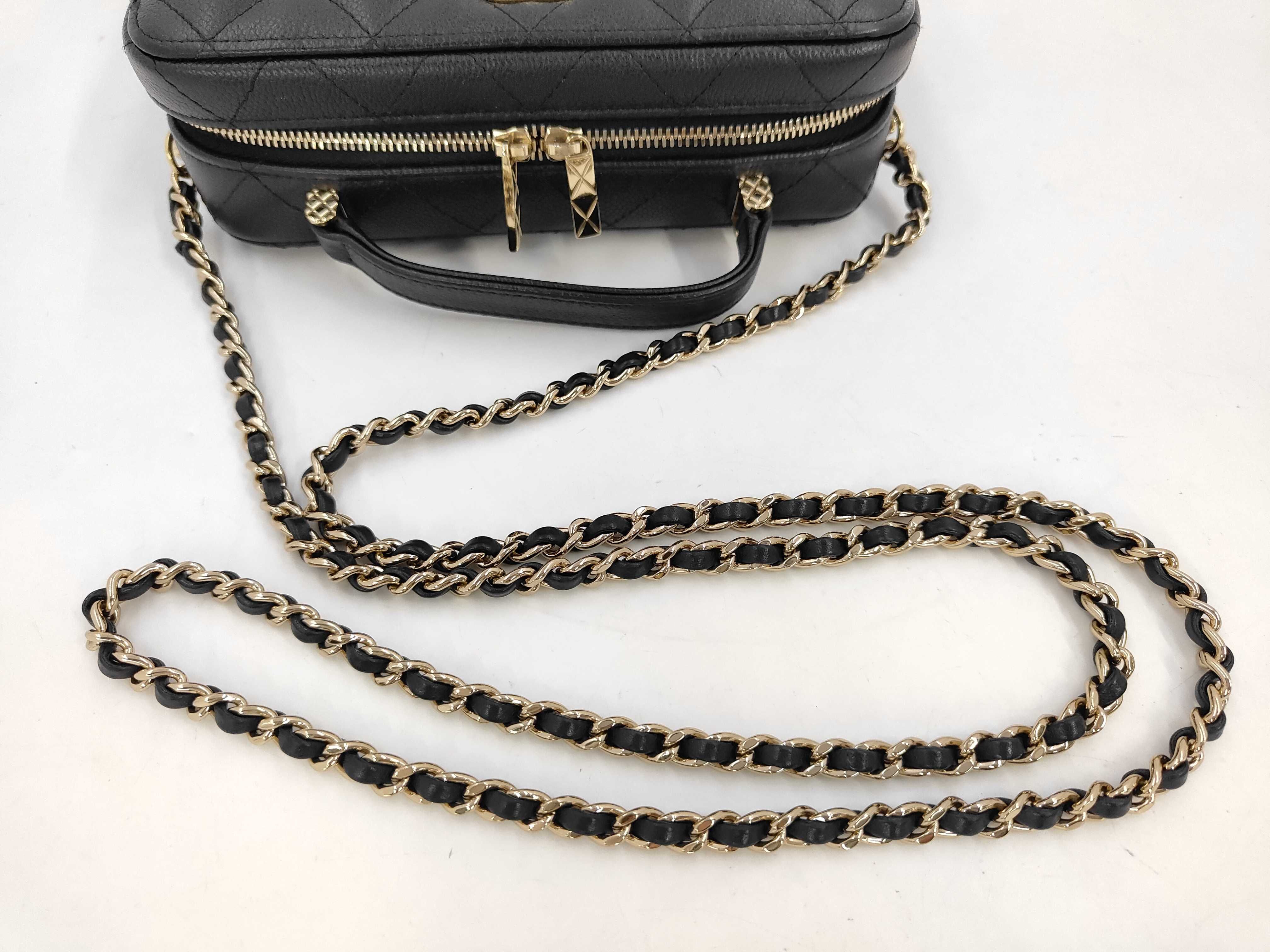 Chain 2-Way Bag, Caviar Leather, Black, L2A3X8PK Shoulder Bag — view 5