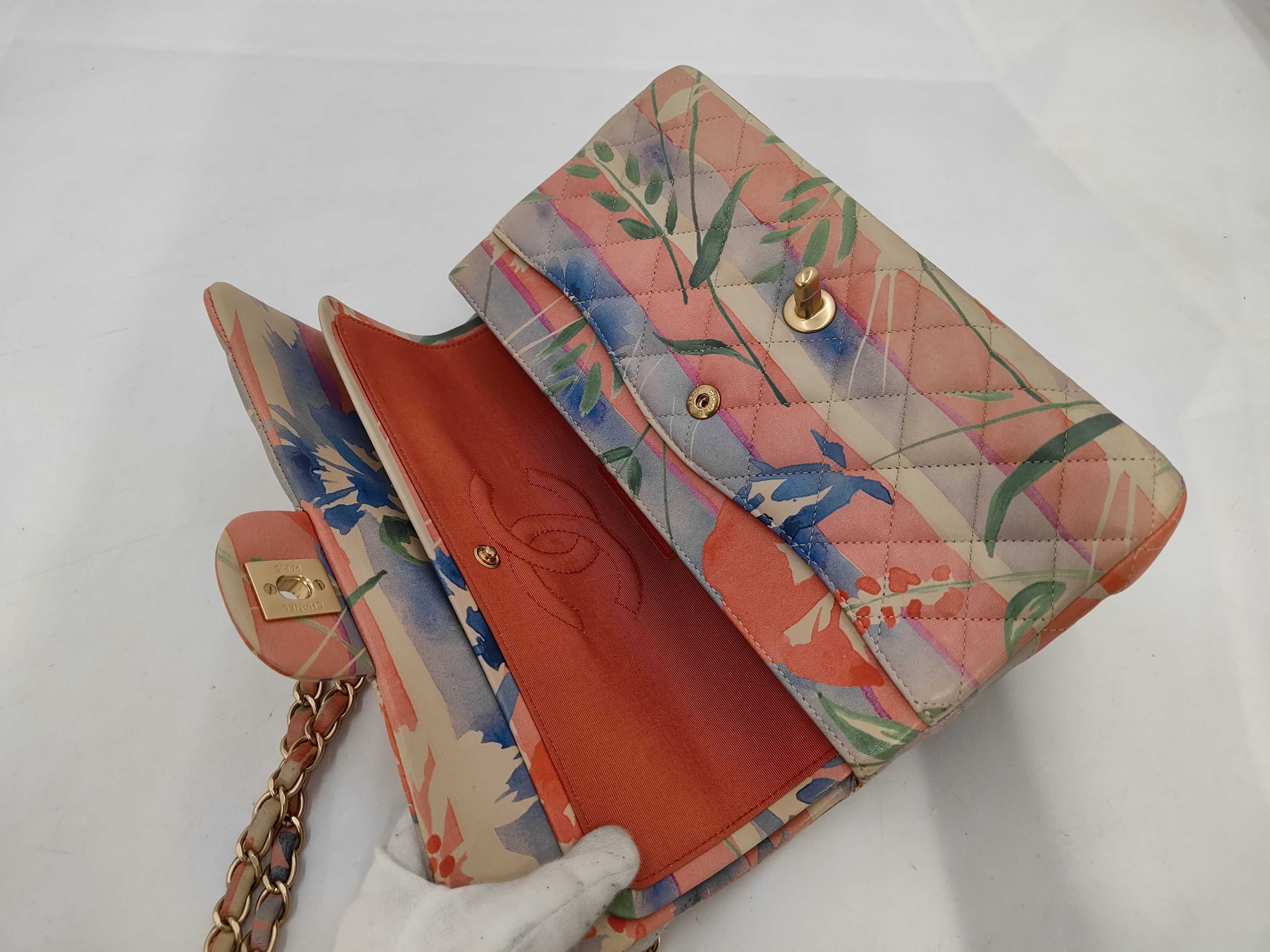W-Flap 25 Chain Shoulder Bag, Matelassé Lambskin Watercolor GP Shoulder Bag — view 8