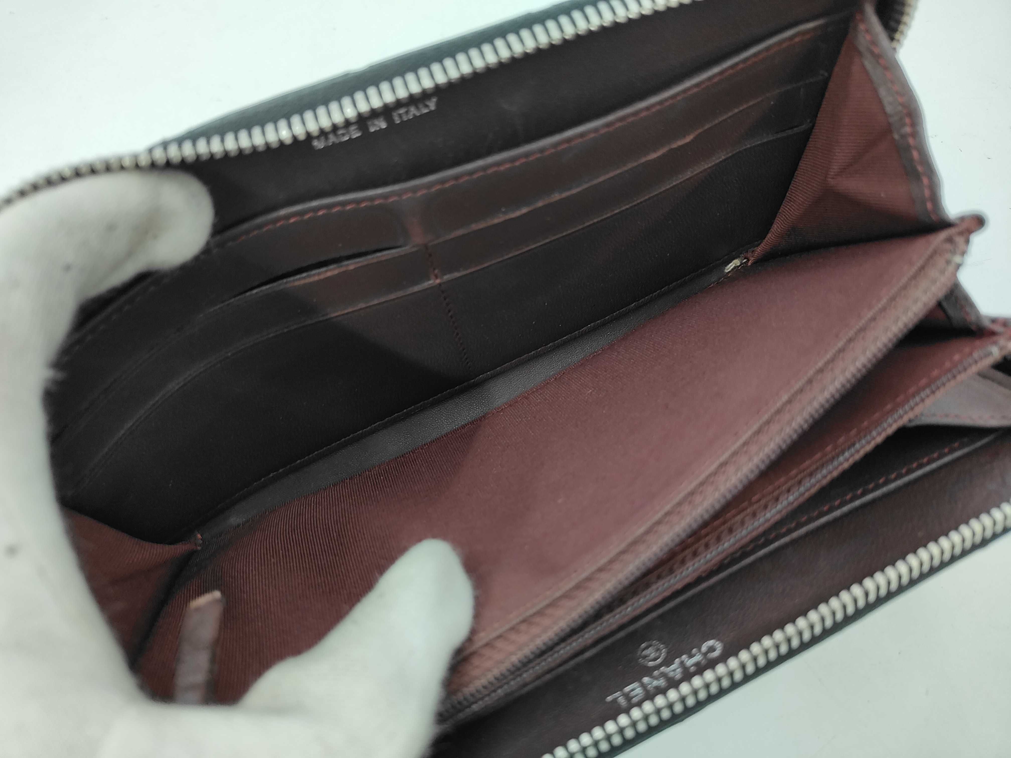 Matelassé Round Zip Wallet — view 4
