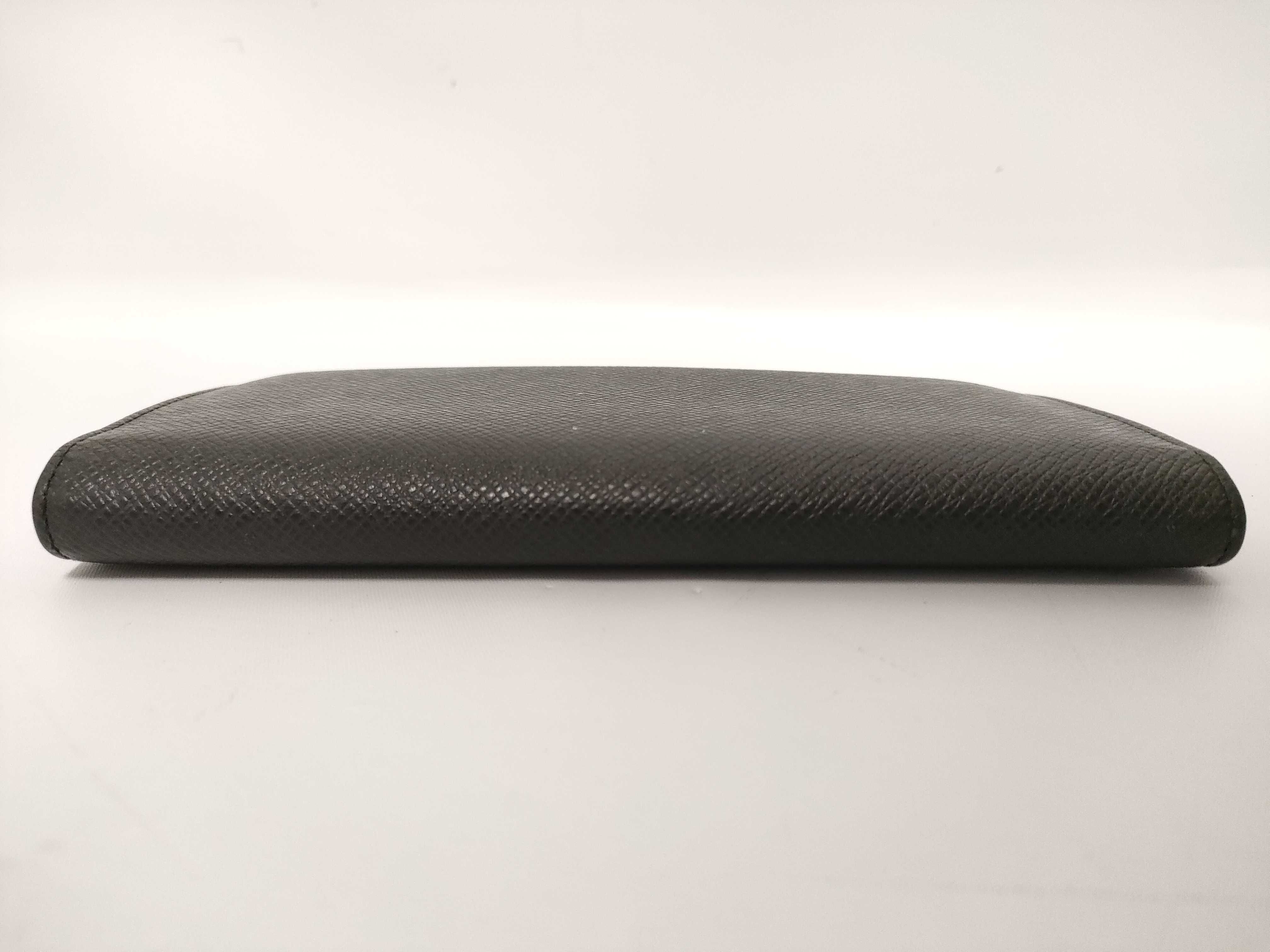 Taiga Leather Wallet (Portefeuille Plaza) — view 4
