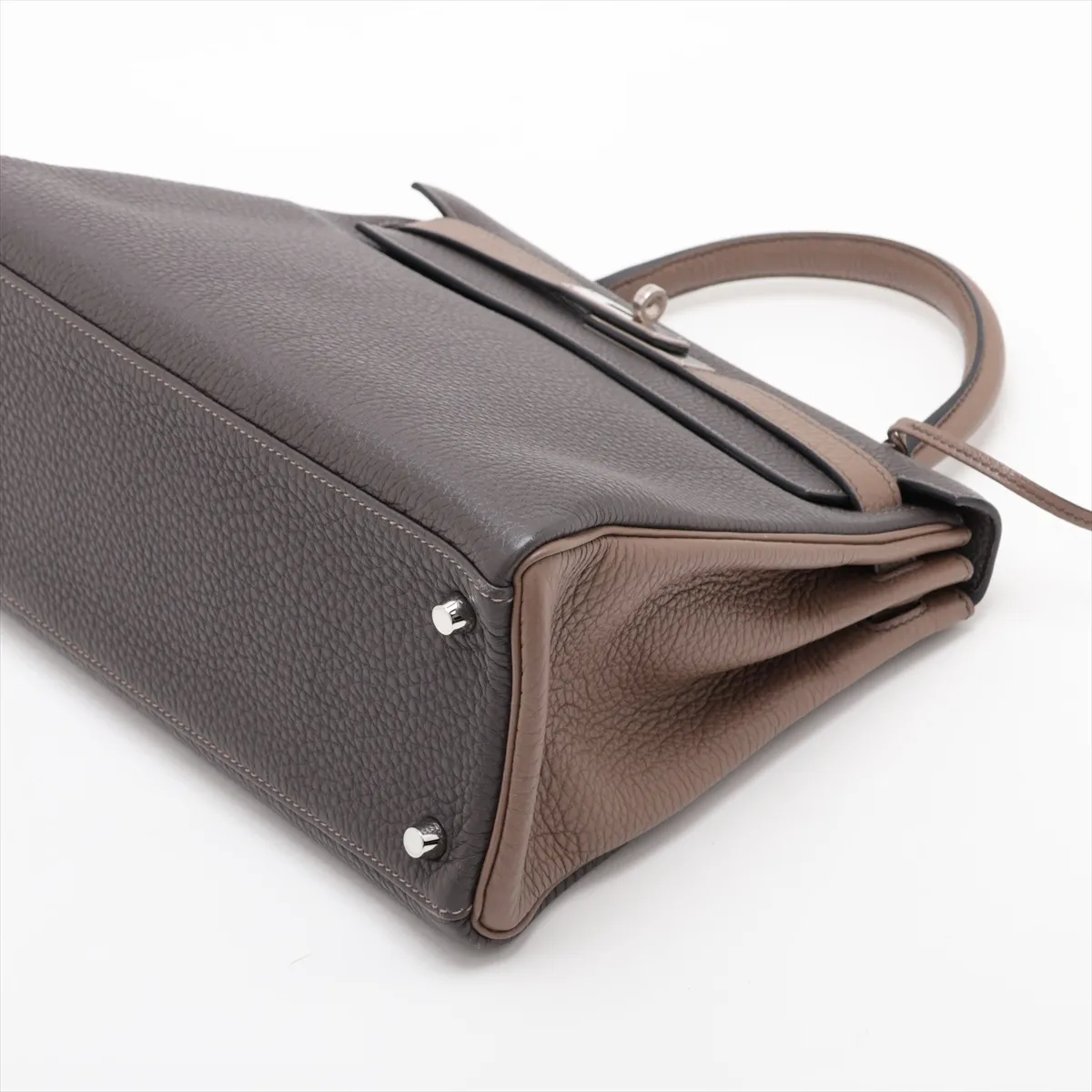 [Individually packaged] Hermes Kelly 28 Letournée Togo Etoupe x Etoupe Matte Silver Hardware Q: 2013 Personal Order — view 3