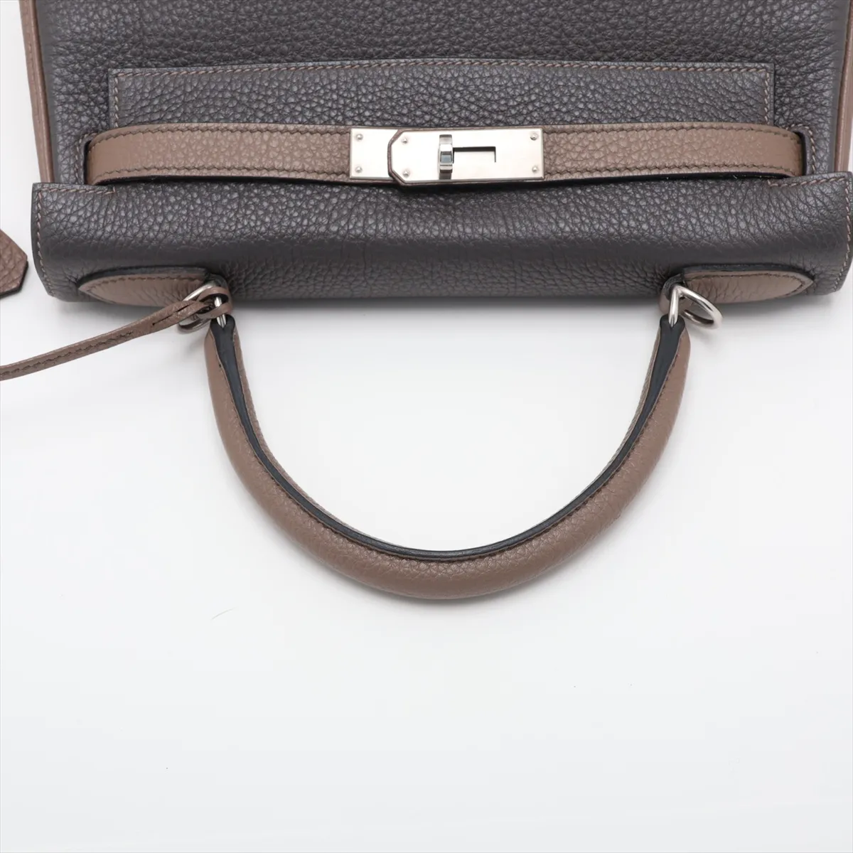 [Individually packaged] Hermes Kelly 28 Letournée Togo Etoupe x Etoupe Matte Silver Hardware Q: 2013 Personal Order — view 5