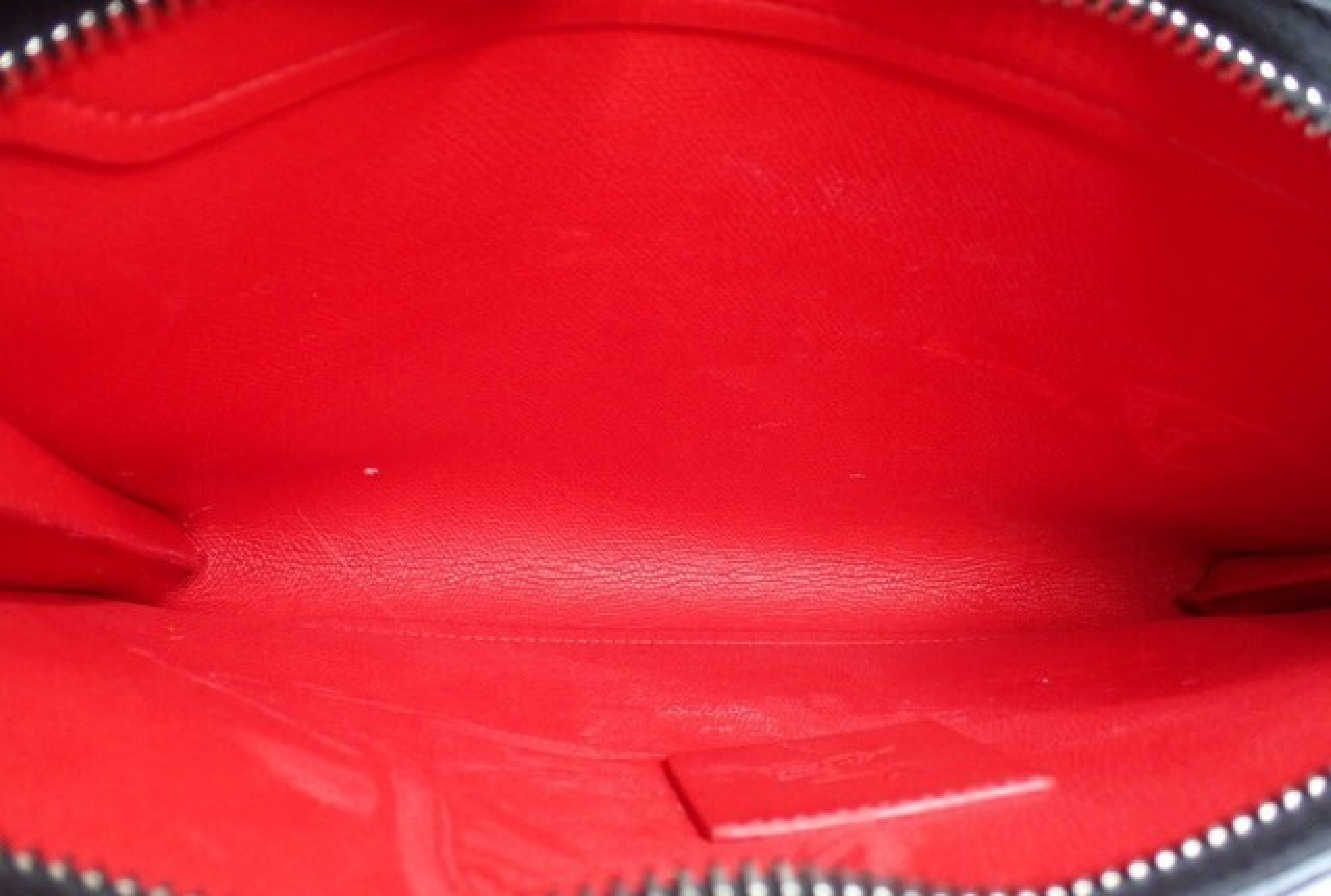 bag with strap. Comes with dust bag. Shoulder bag. — view 8