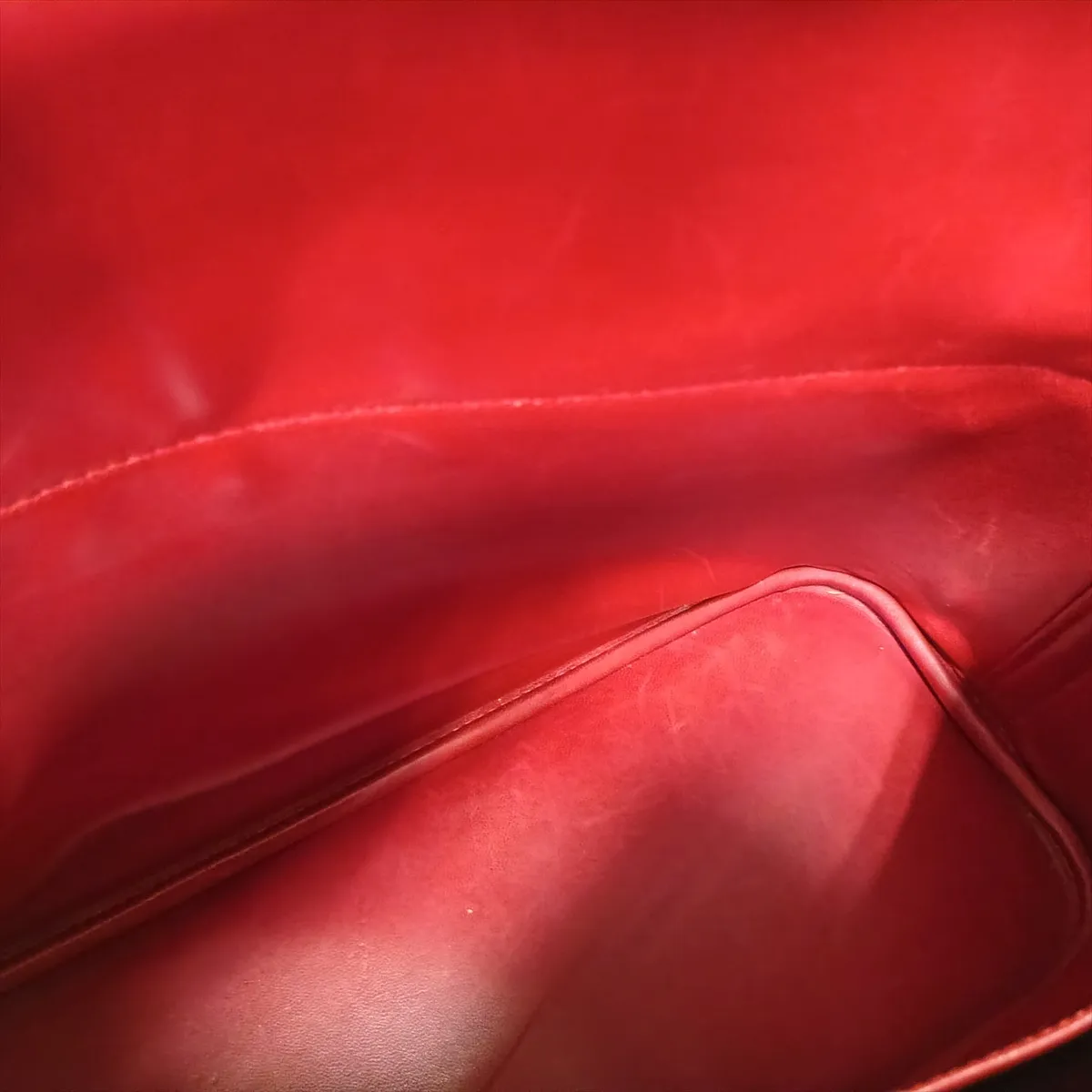 Bolide 35 Courchevel Rouge Vif Gold Hardware Y: 1995 — view 14