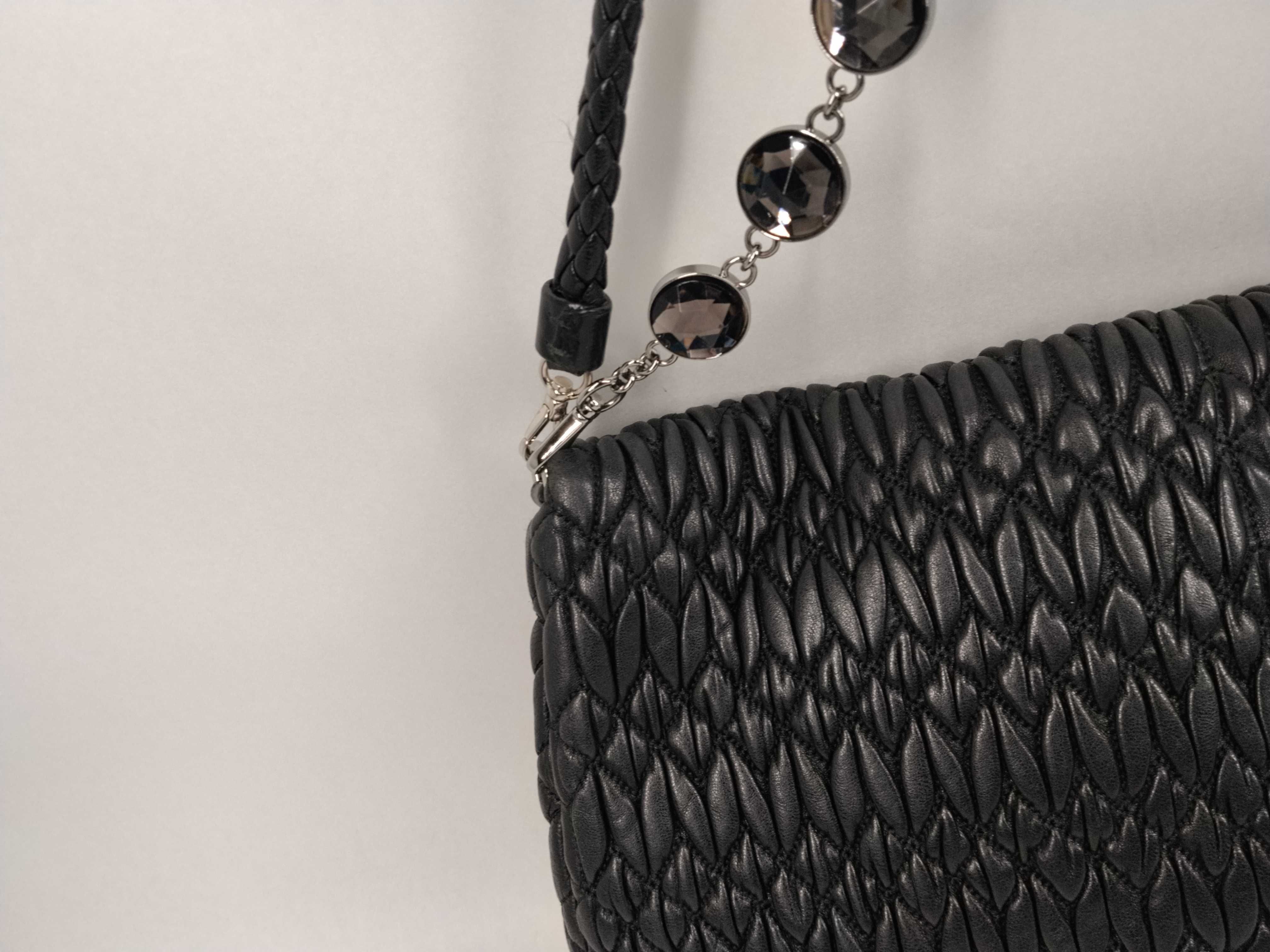 Leather Nappa Crystal Logo Chain Shoulder Bag RP0169 Black Shoulder Bag — view 3