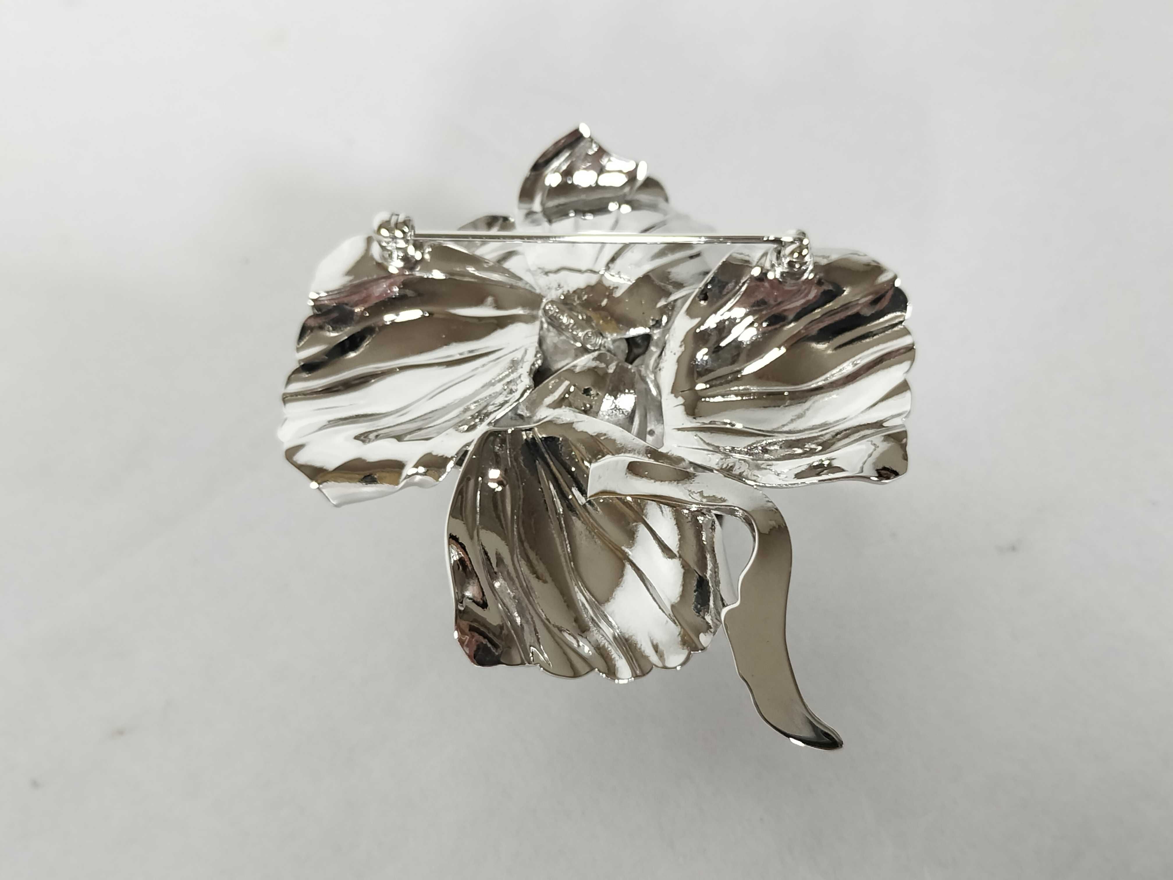 Christian brooch, silver brooch — view 2