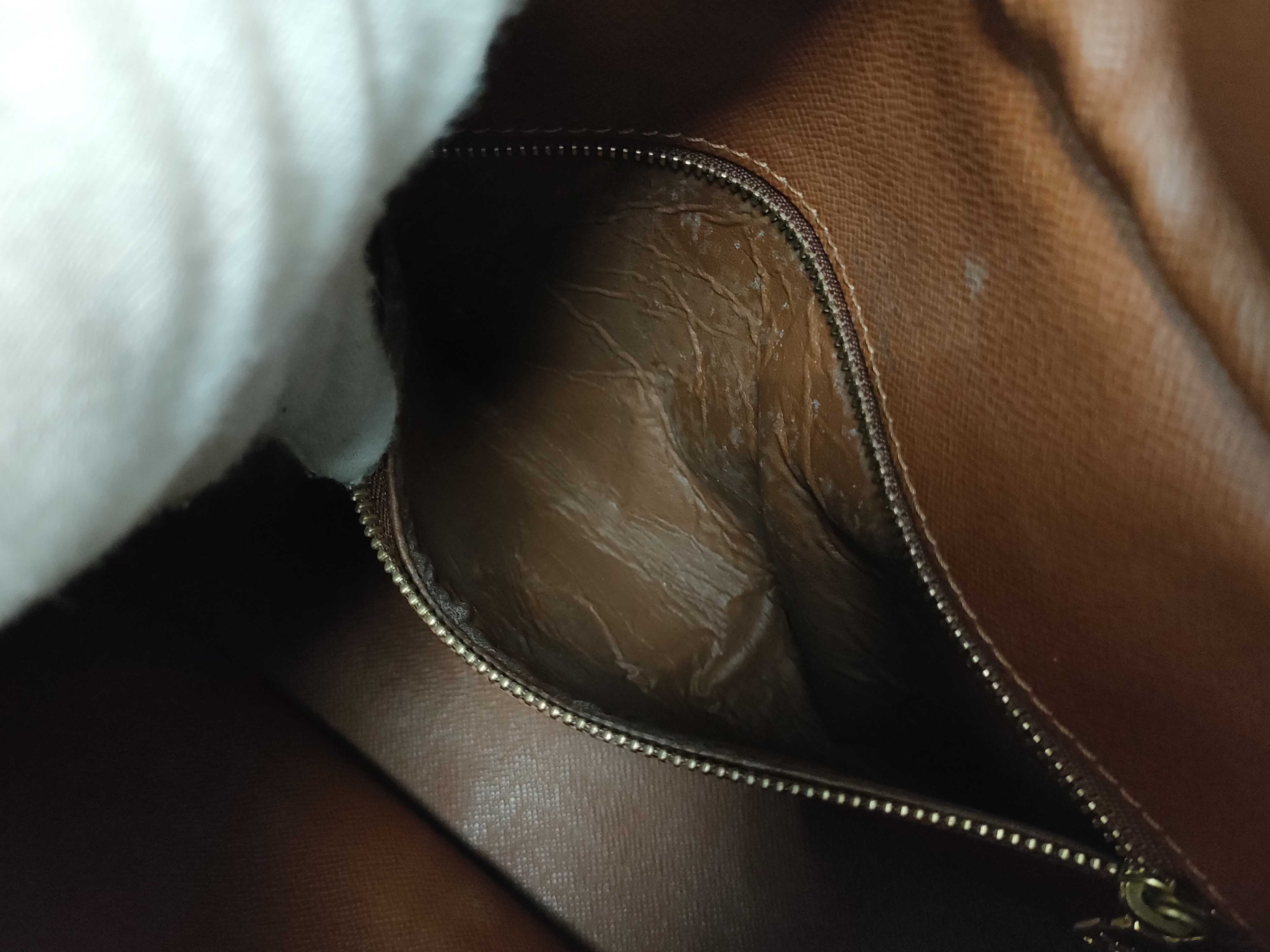 Monogram Vuitton Boulogne M51265 Shoulder Bag — view 12
