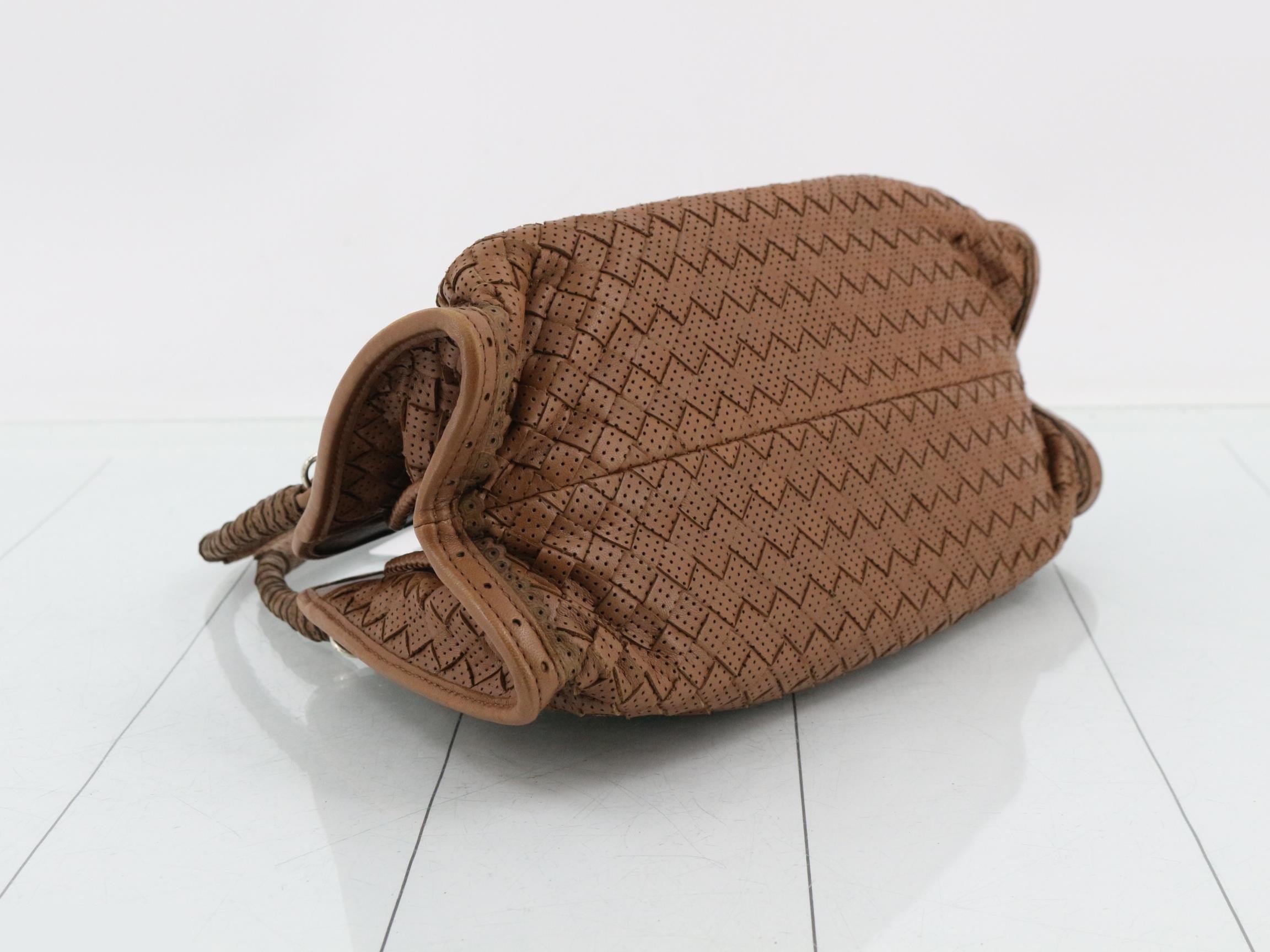 Intrecciato handbag, leather, brown — view 5