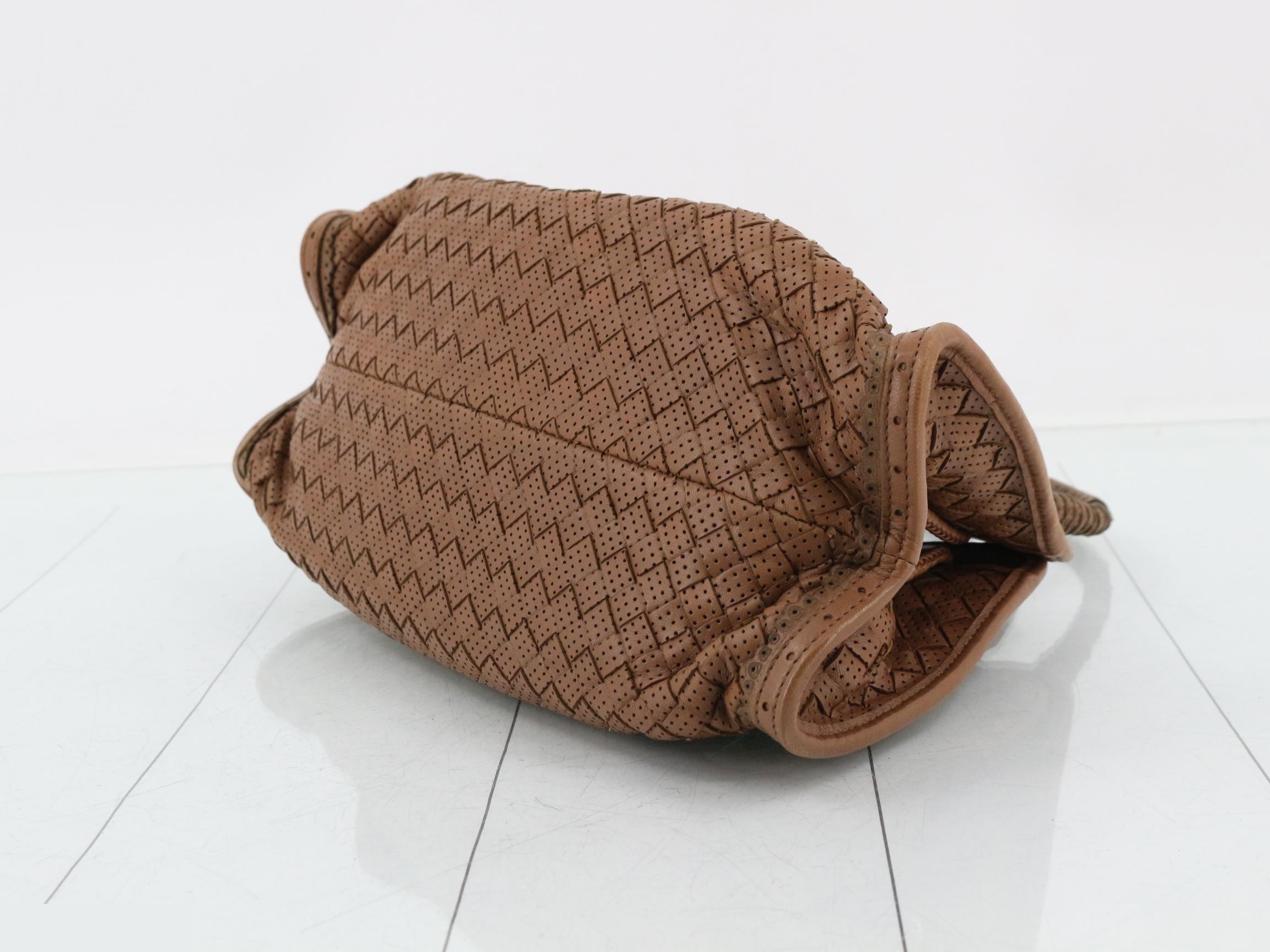 Intrecciato handbag, leather, brown — view 6