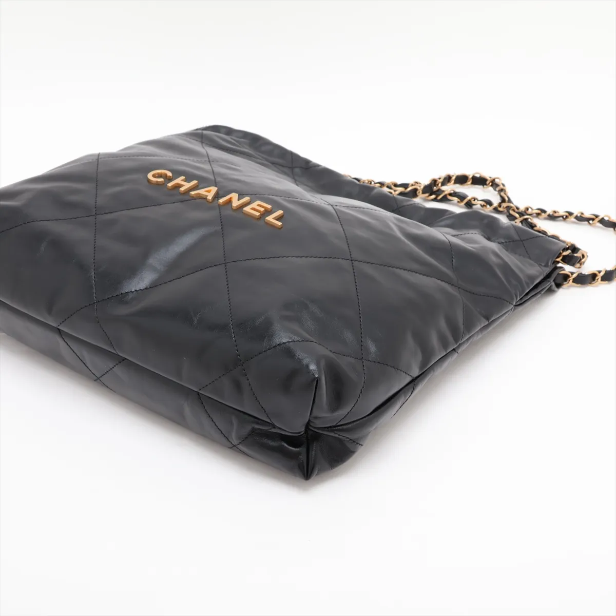 [Individually packaged] Chanel 22 Small Shiny Calfskin Chain Shoulder Bag, Black with Gold Hardware, U7X53KA1, Random Plate, AS3260 — view 3