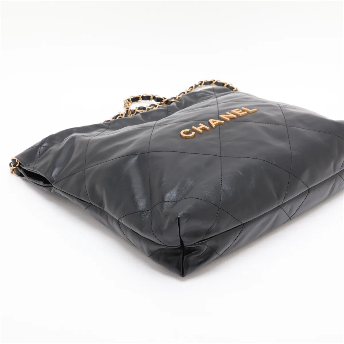 [Individually packaged] Chanel 22 Small Shiny Calfskin Chain Shoulder Bag, Black with Gold Hardware, U7X53KA1, Random Plate, AS3260 — view 4