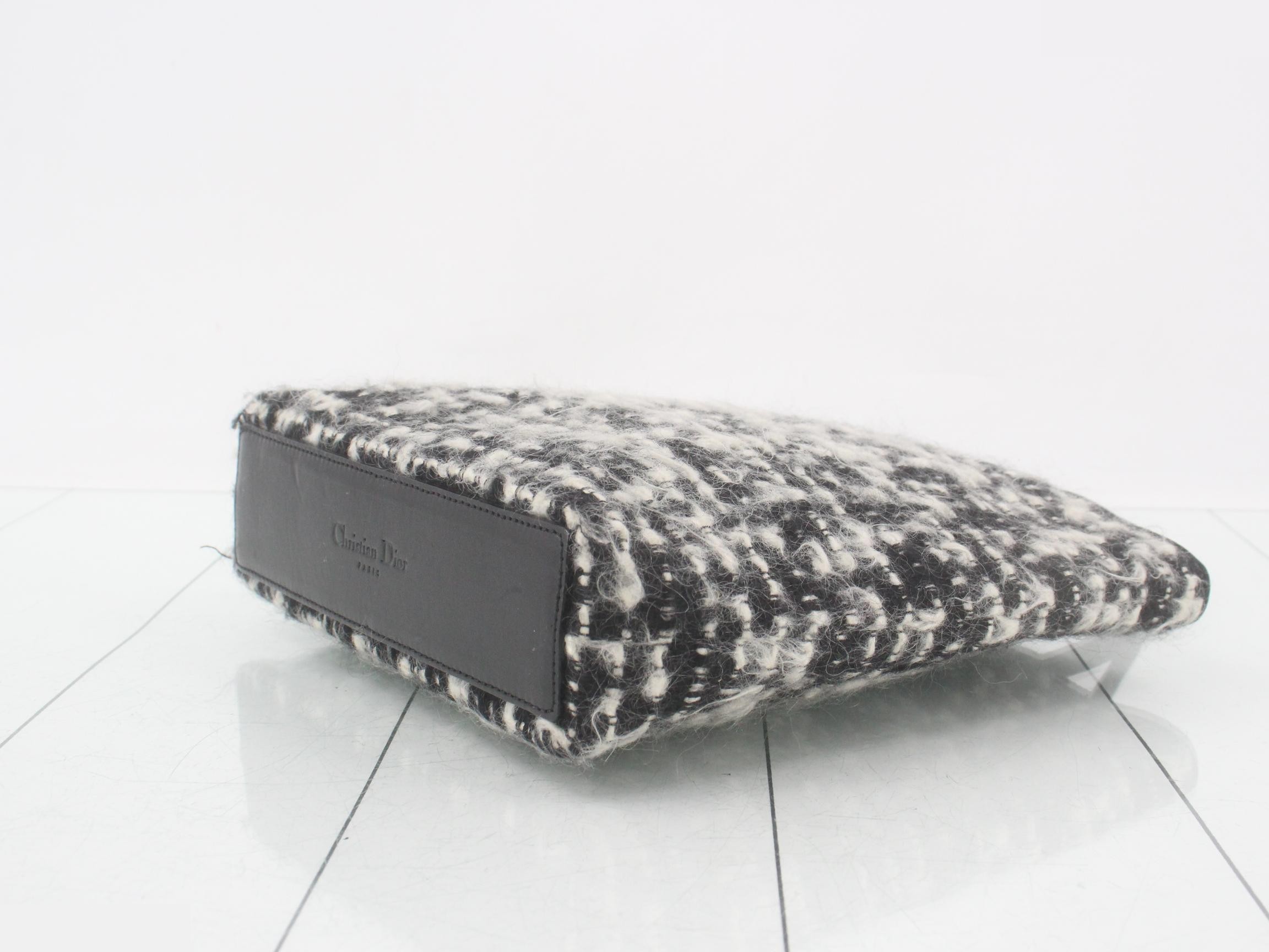 Fur bags, tote bags, pouches — view 6
