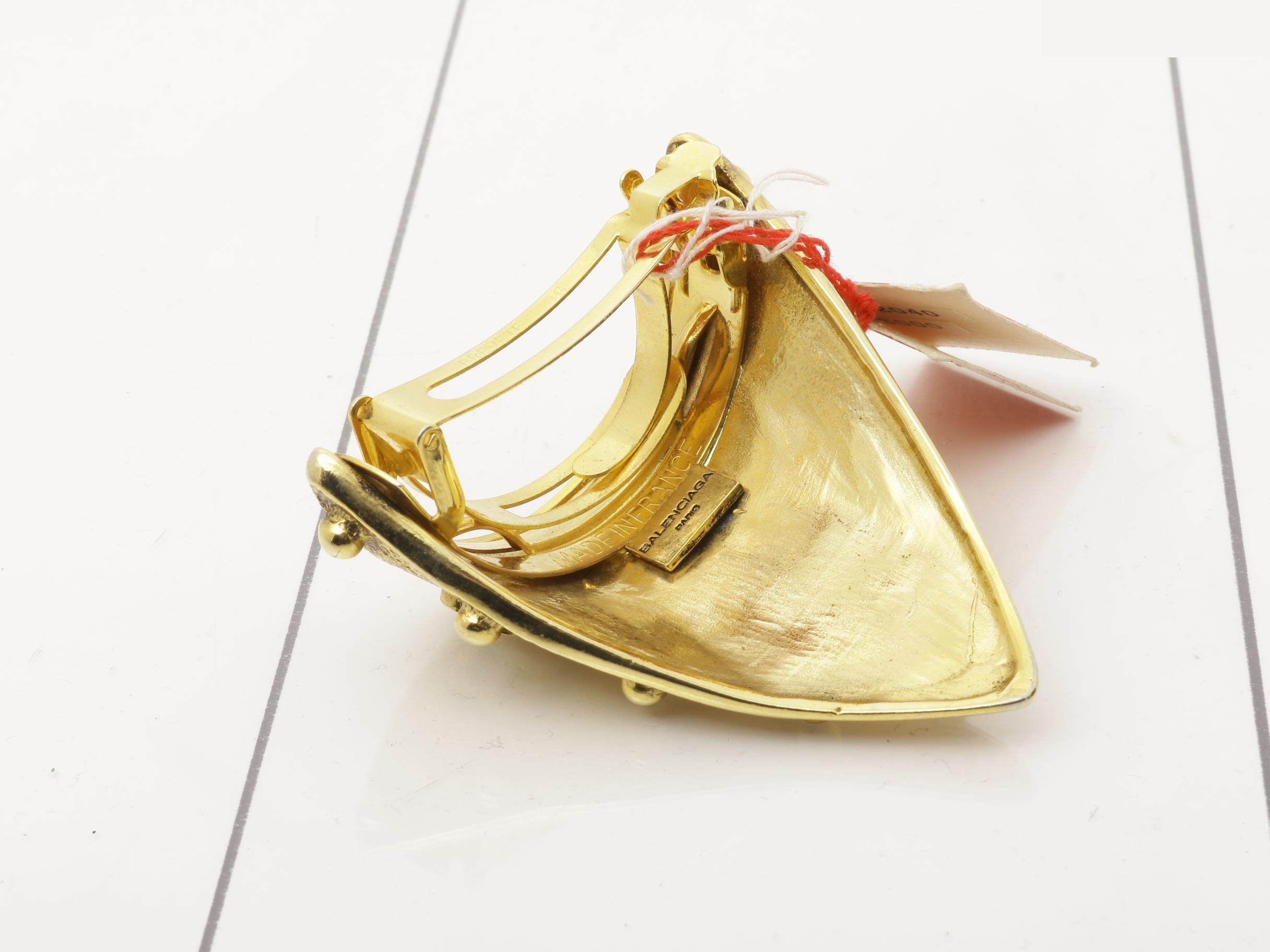 Barrette Logo Gold GP W6H6.5 — view 2