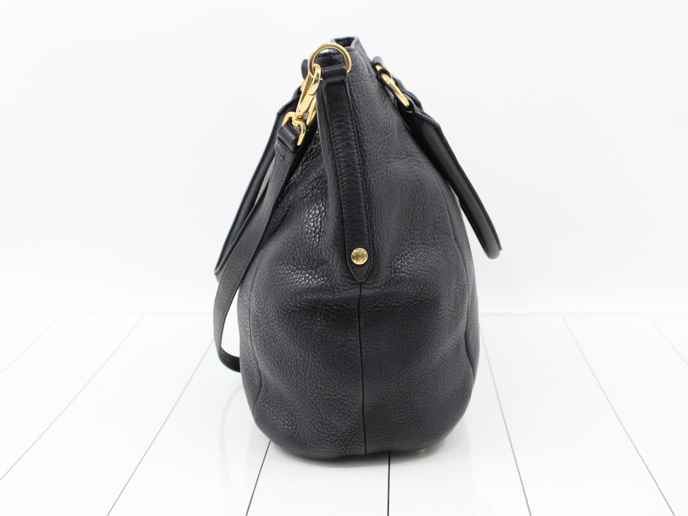 Other lines: Shoulder bags and tote bags — view 3