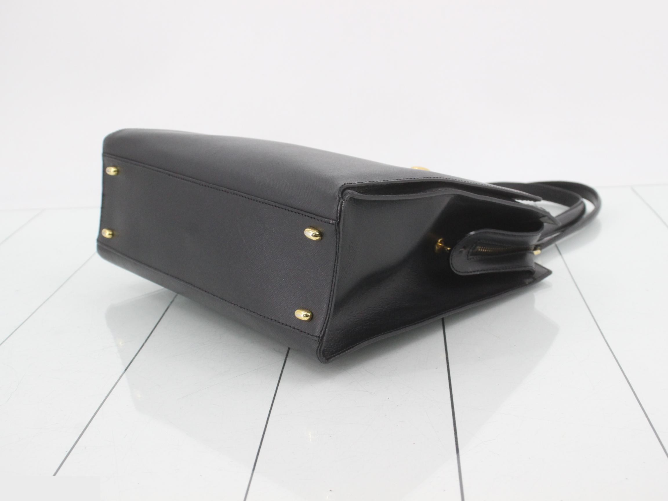 Circle logo leather handbag — view 6