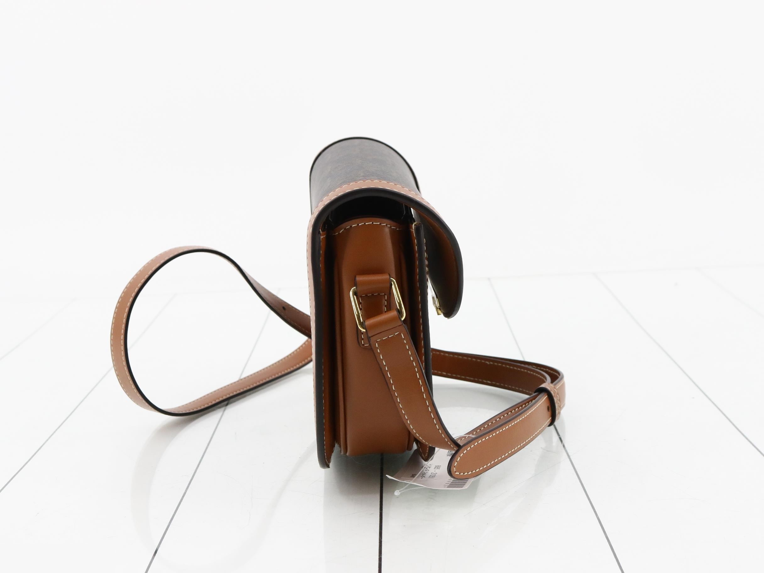 Triomphe Shoulder Bag — view 4
