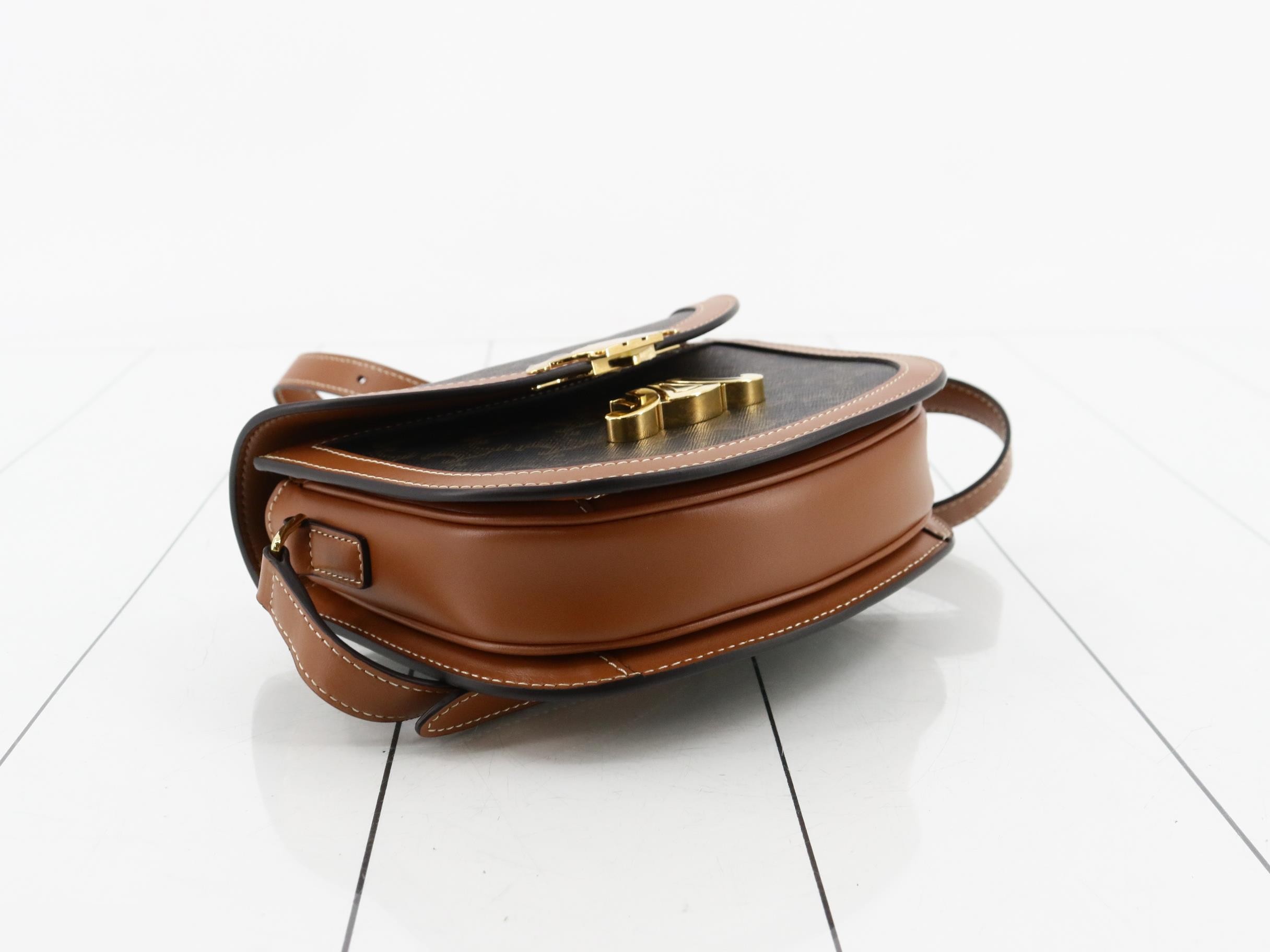 Triomphe Shoulder Bag — view 5