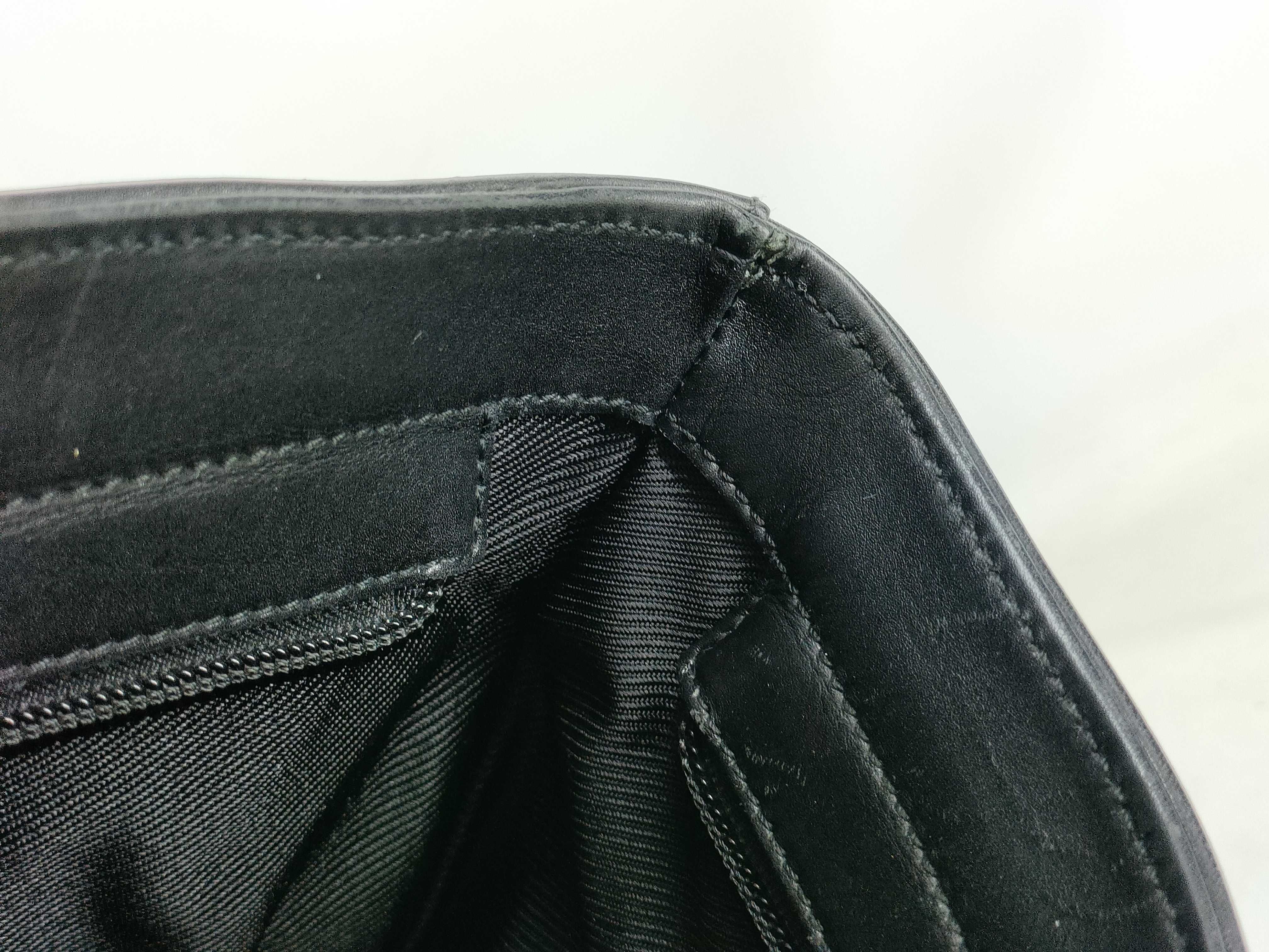 GG Canvas Handbag — view 9
