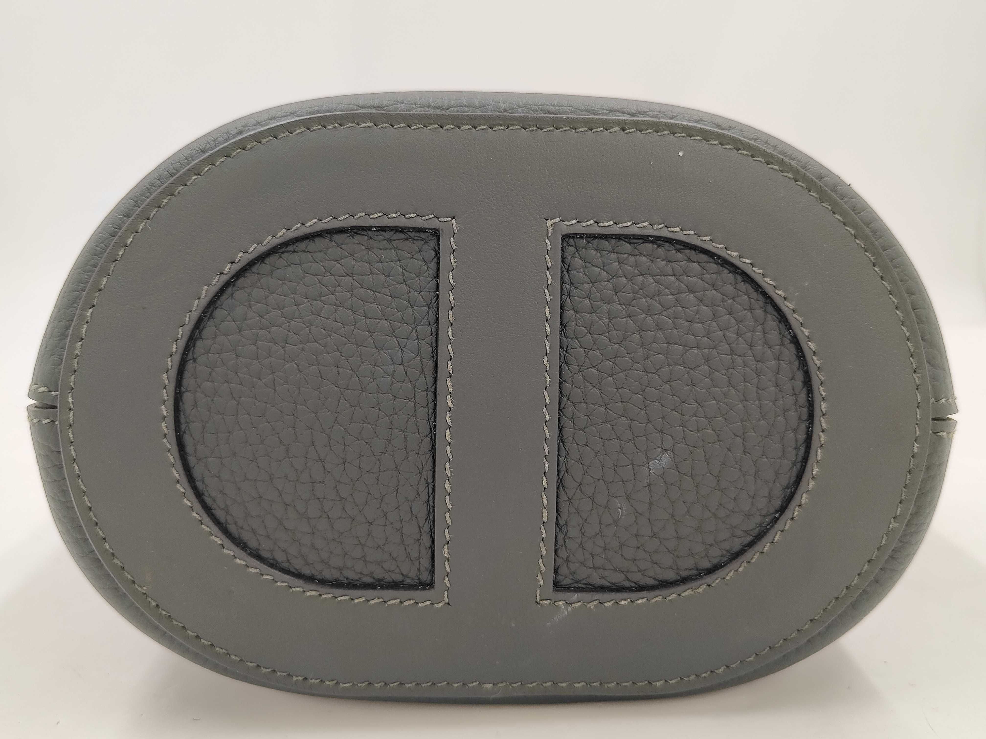 In the Loop 18 W-stamp handbag — view 3