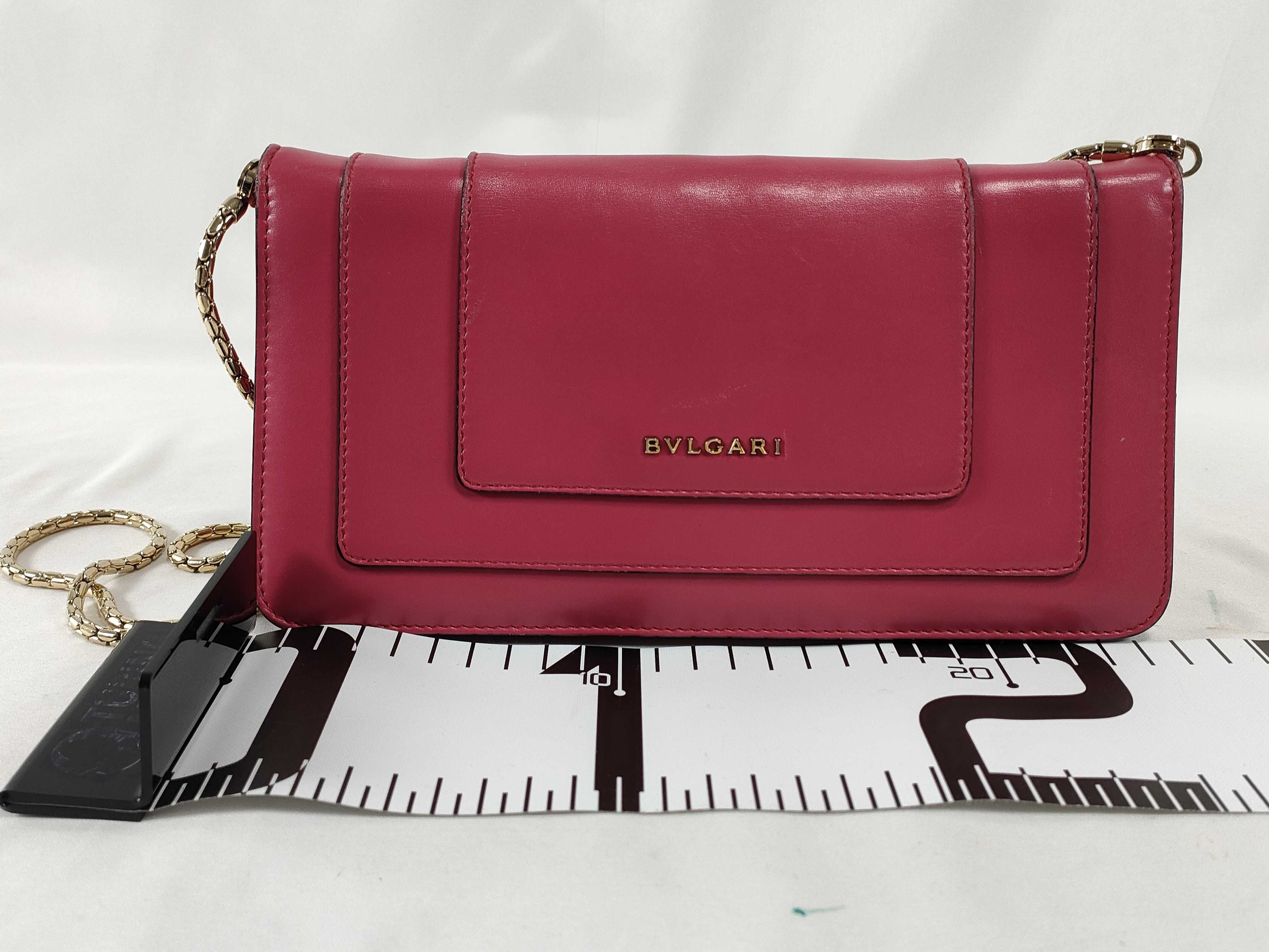 Chain Clutch — view 2