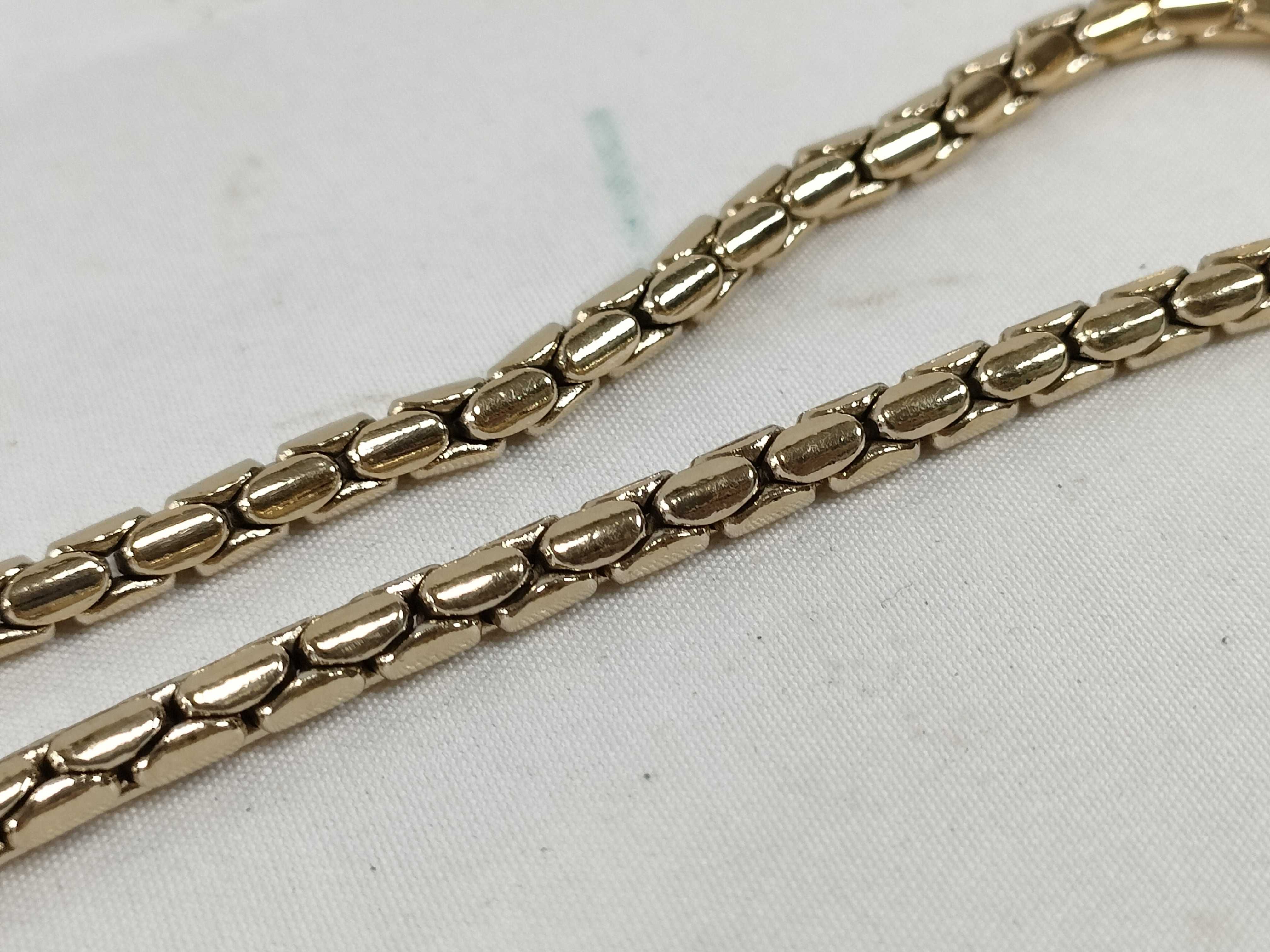 Chain Clutch — view 4