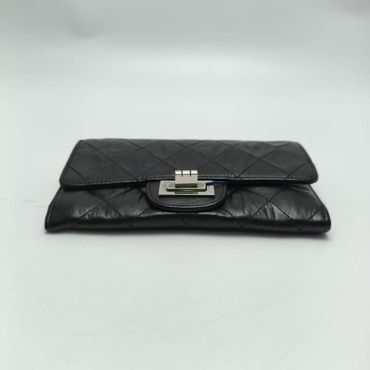 【*Shipped from: China*】CHANEL Boy Leather Wallet 11526853 — view 3