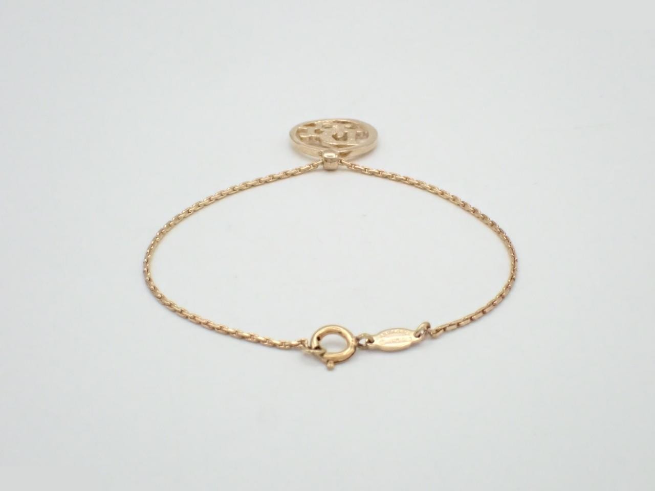Other lines: Precious metal bracelets and bangles (metal), wrist circumference approximately 18 cm. — view 2