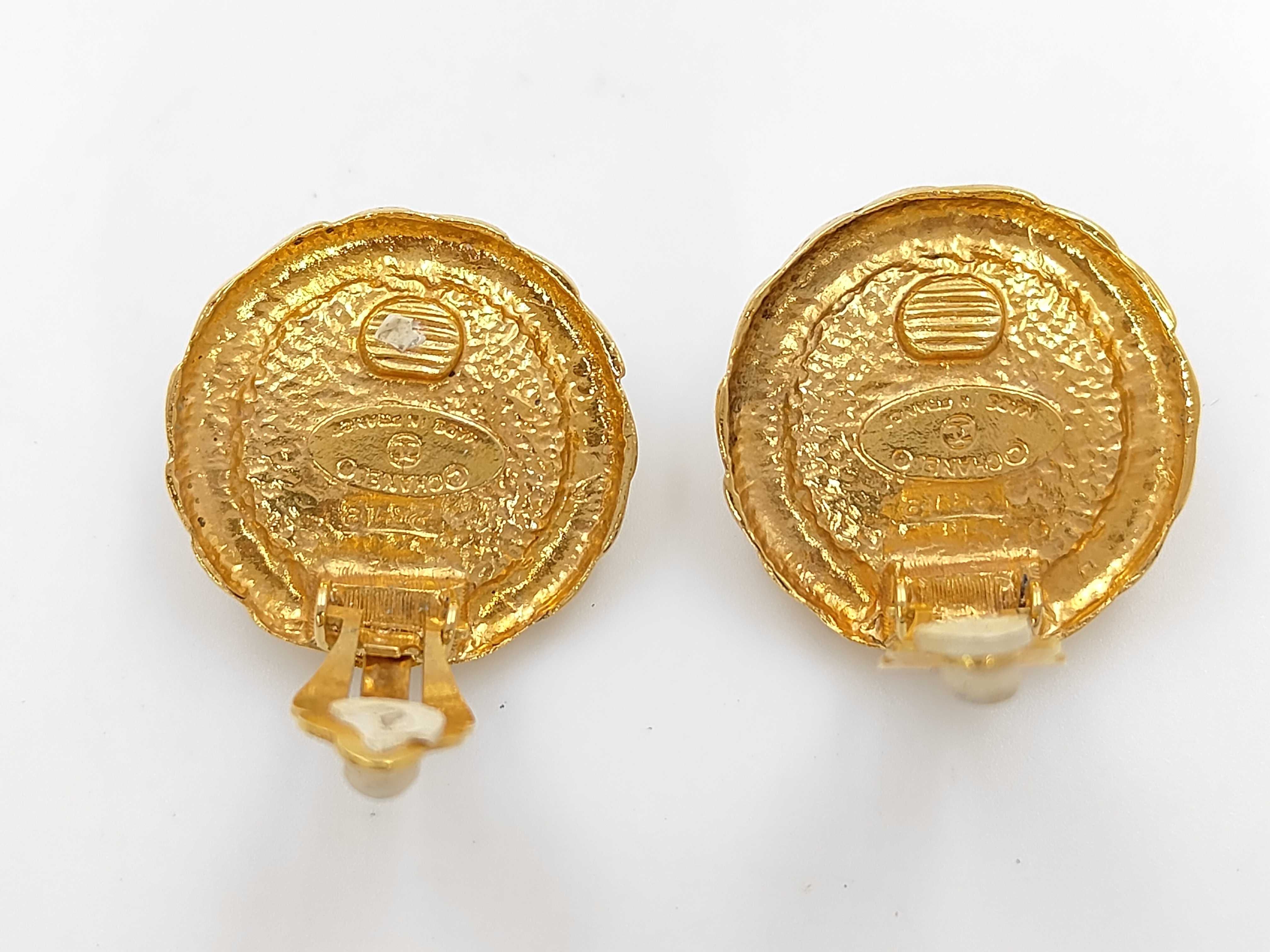 earrings — view 3