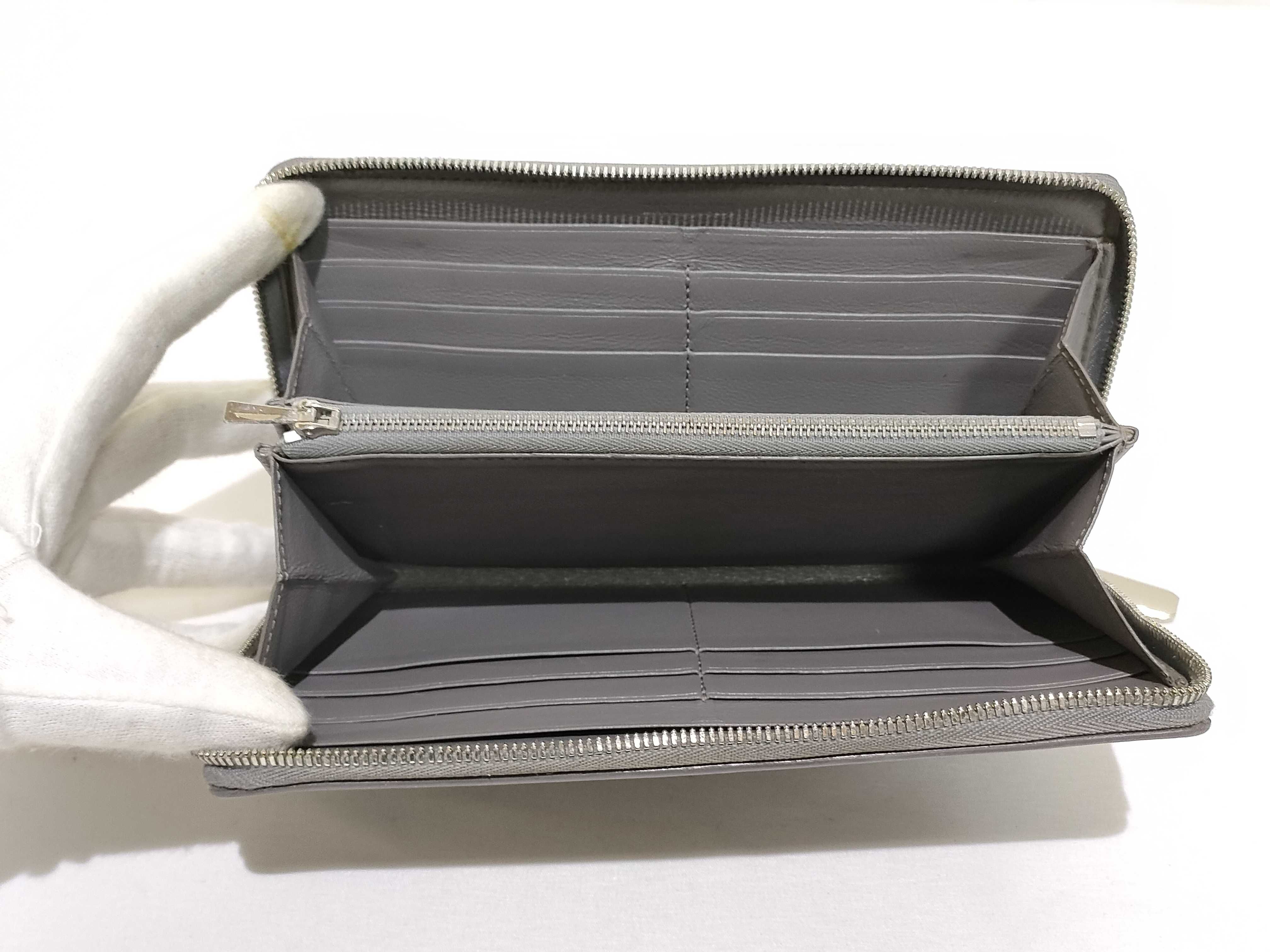 Leather Round Long Wallet Serial Number Wallet — view 9