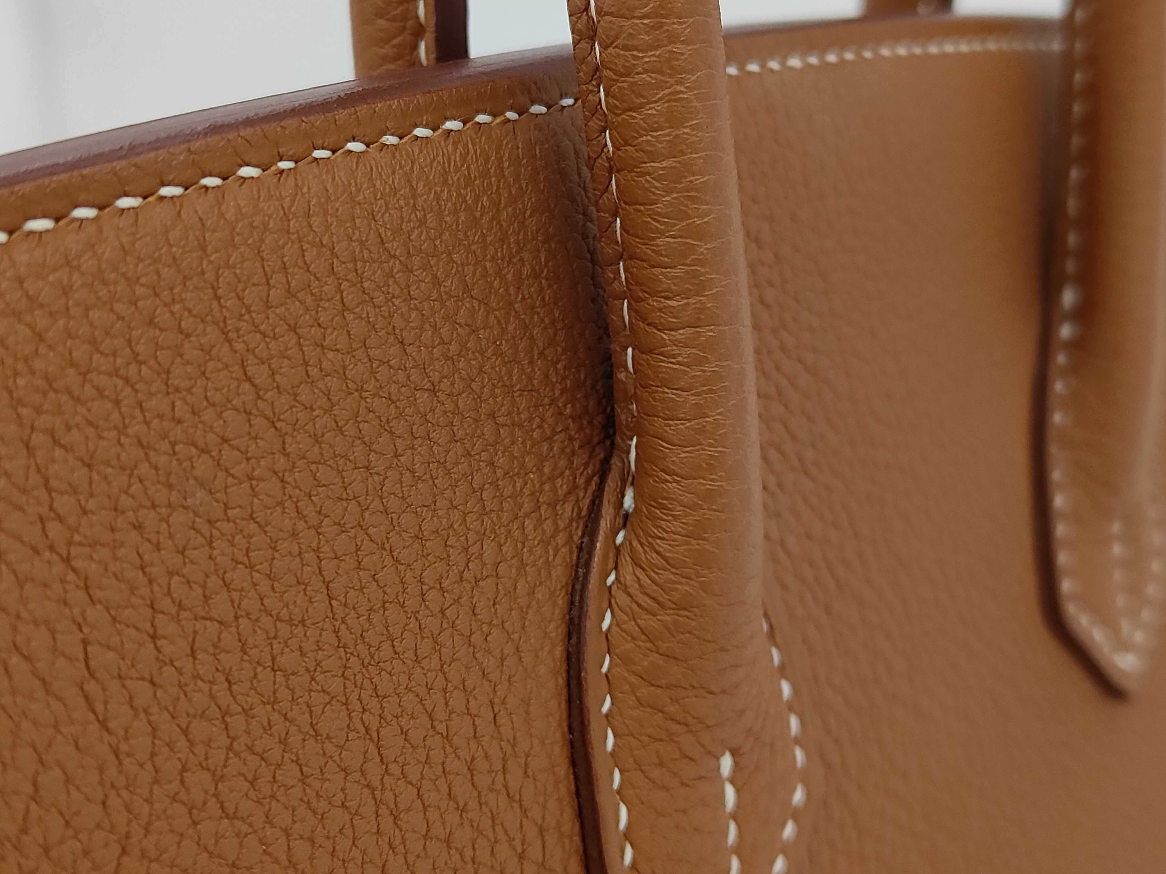Birkin 25 Togo Gold K Stamp Handbag — view 5